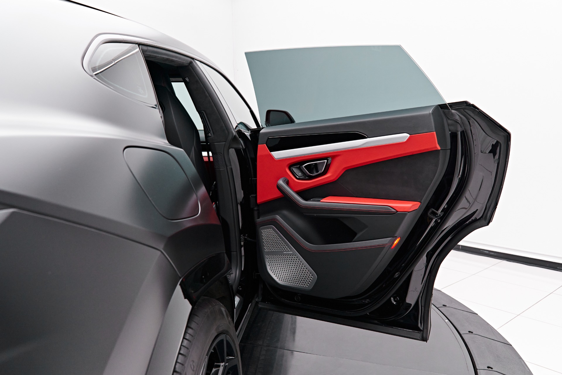 ALLYOURS ウヌセット Used 2020 Lamborghini Urus Base For Sale (Sold) | Lotus Cars