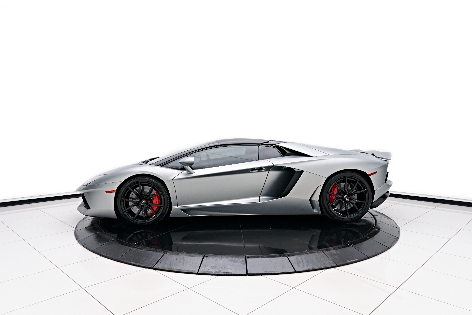2017 lamborghini aventador white 2017 lamborghini aventador white