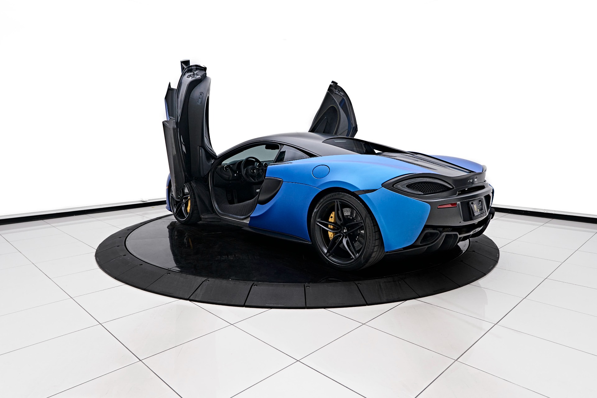 Used-2017-McLaren-570S-Base-