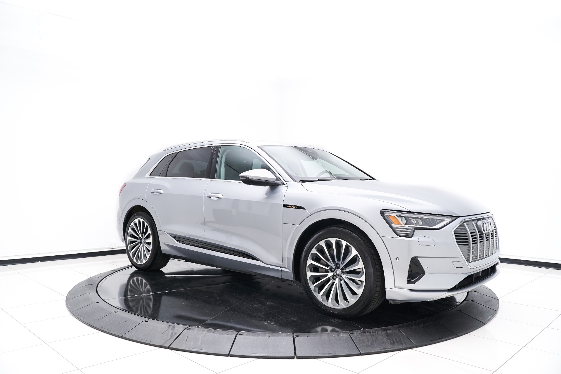 2019 e tron for sale sales