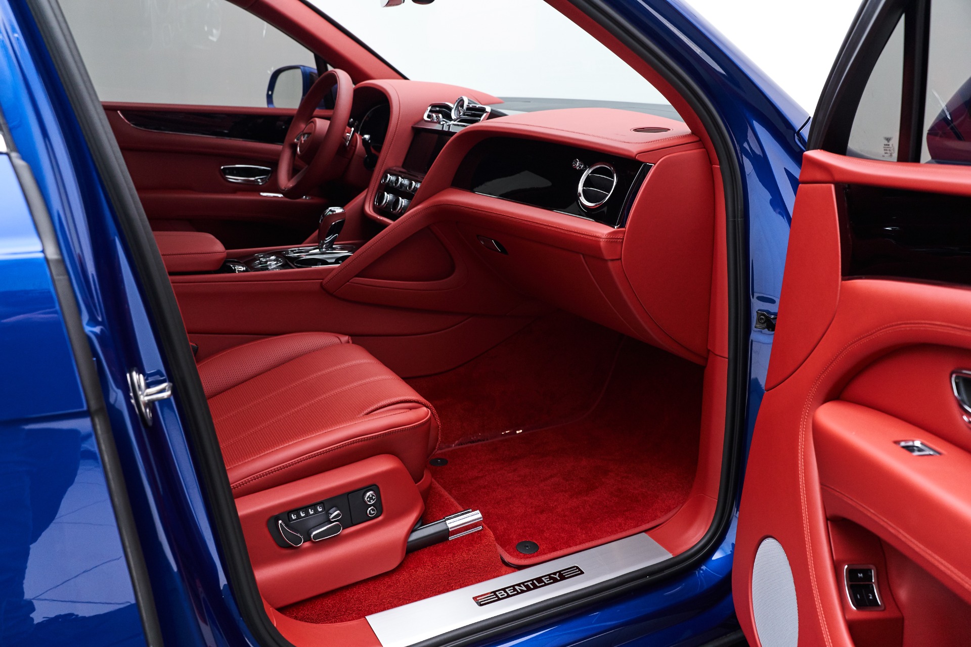 New 2021 Bentley Bentayga V8 For Sale (Sold) | Exclusive