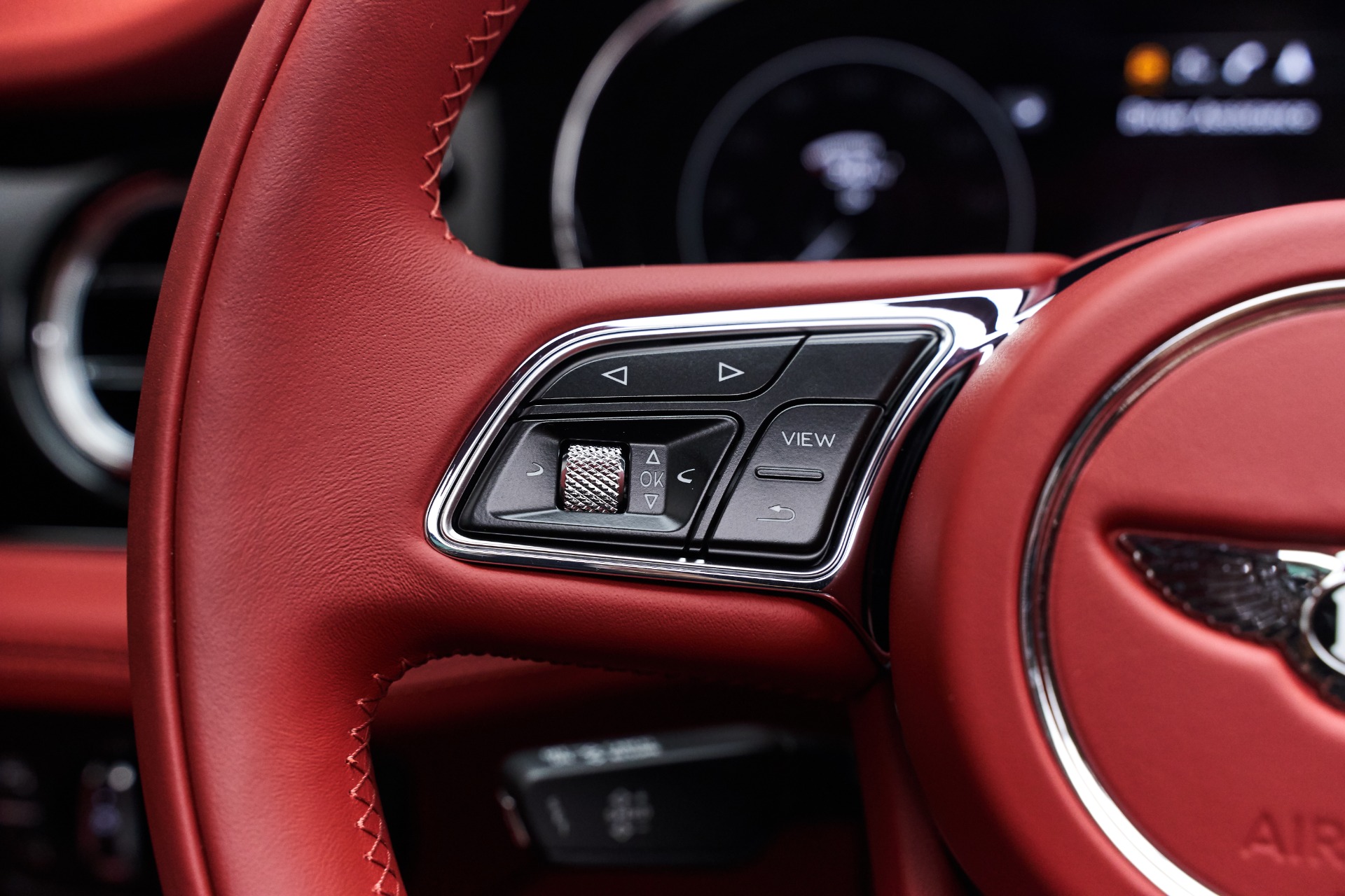 New-2022-Bentley-Bentayga-V8-