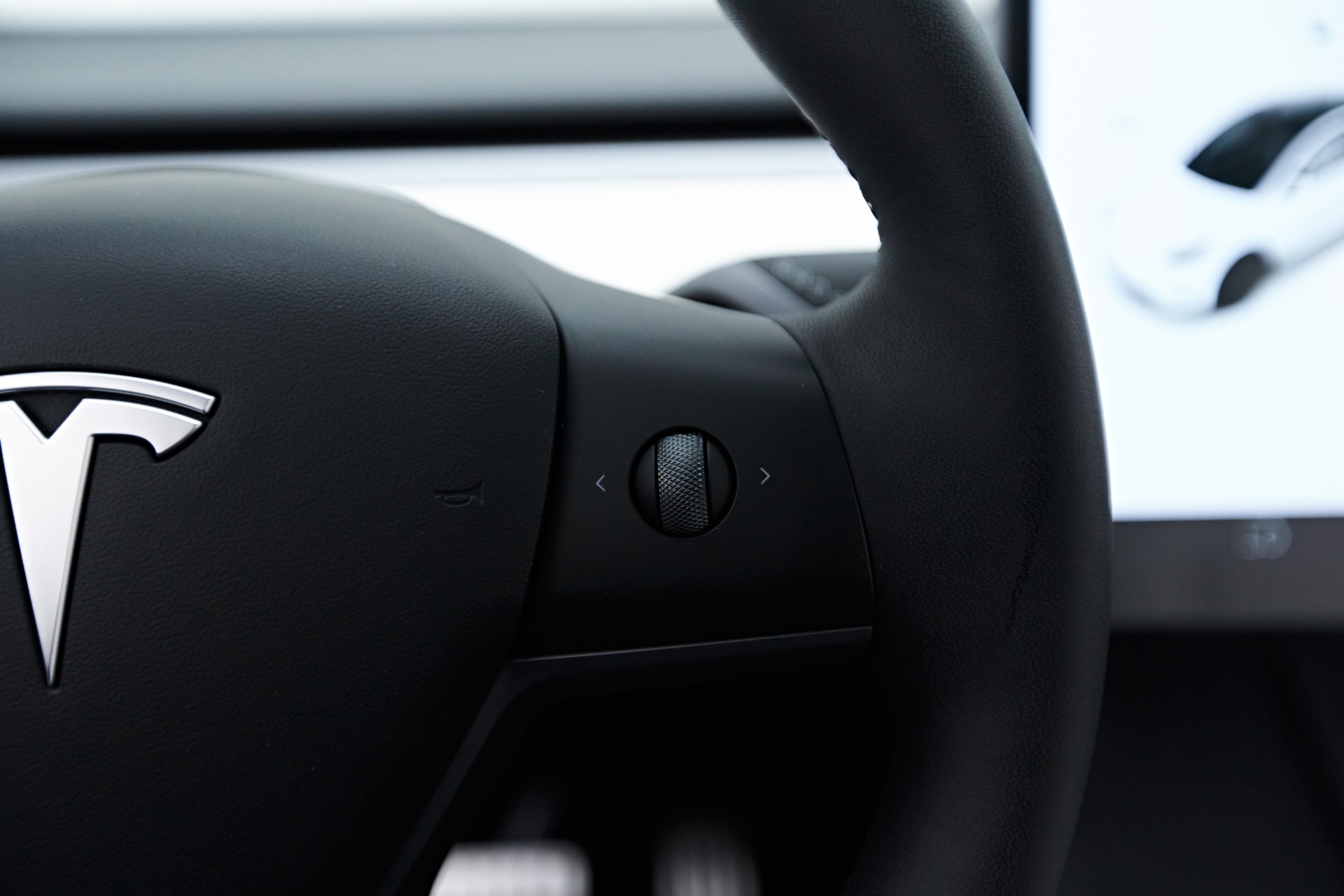 Tesla Model Y Steering Wheels – Sixth Element