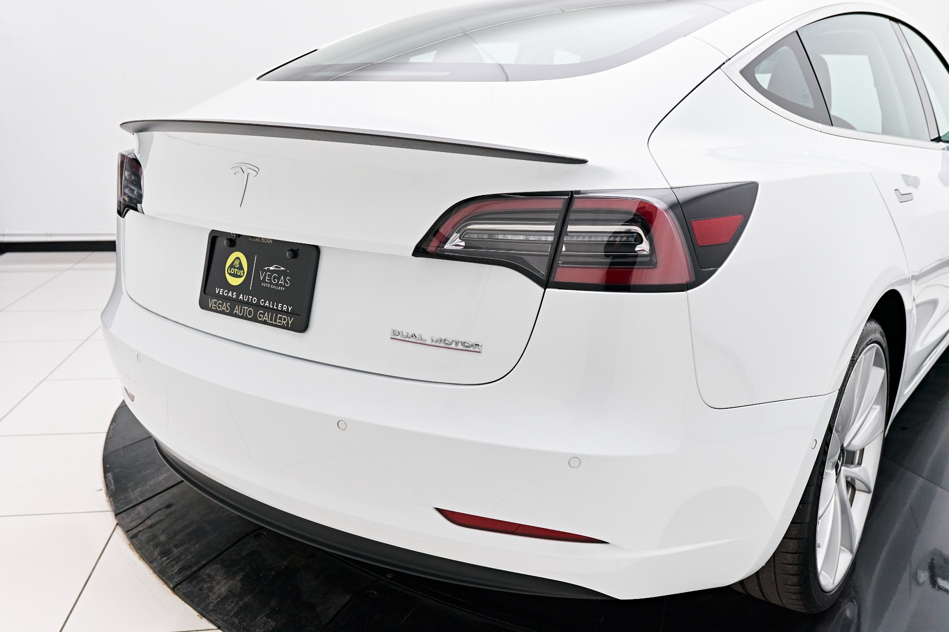 Trunk Ledge Kit | TESLA MODEL 3 2018 Trunk Ledge Kit | TESLA MODEL 3 2018