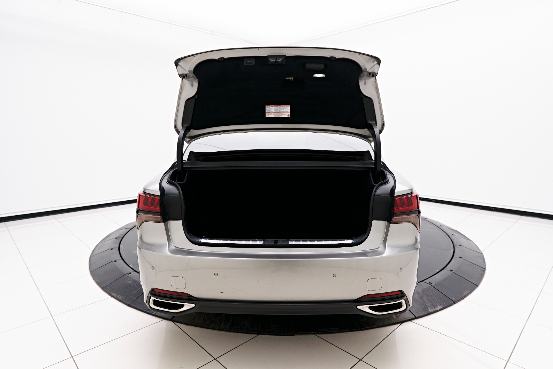 Trunk Lid Kit | LEXUS LS BASE 2021