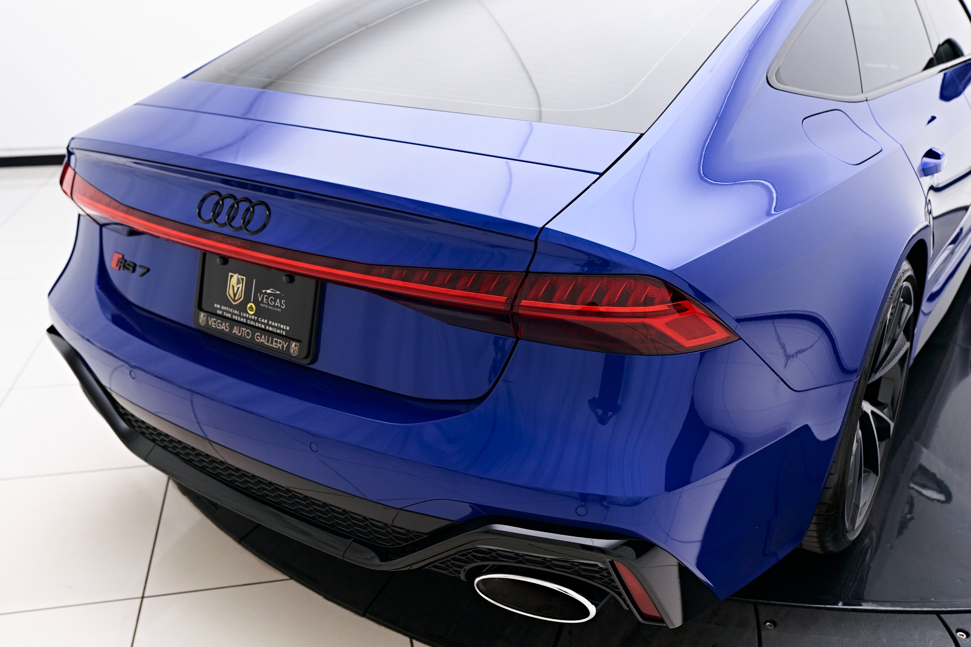 Trunk Ledge Kit | AUDI RS7 2022 Trunk Ledge Kit | AUDI RS7 2022
