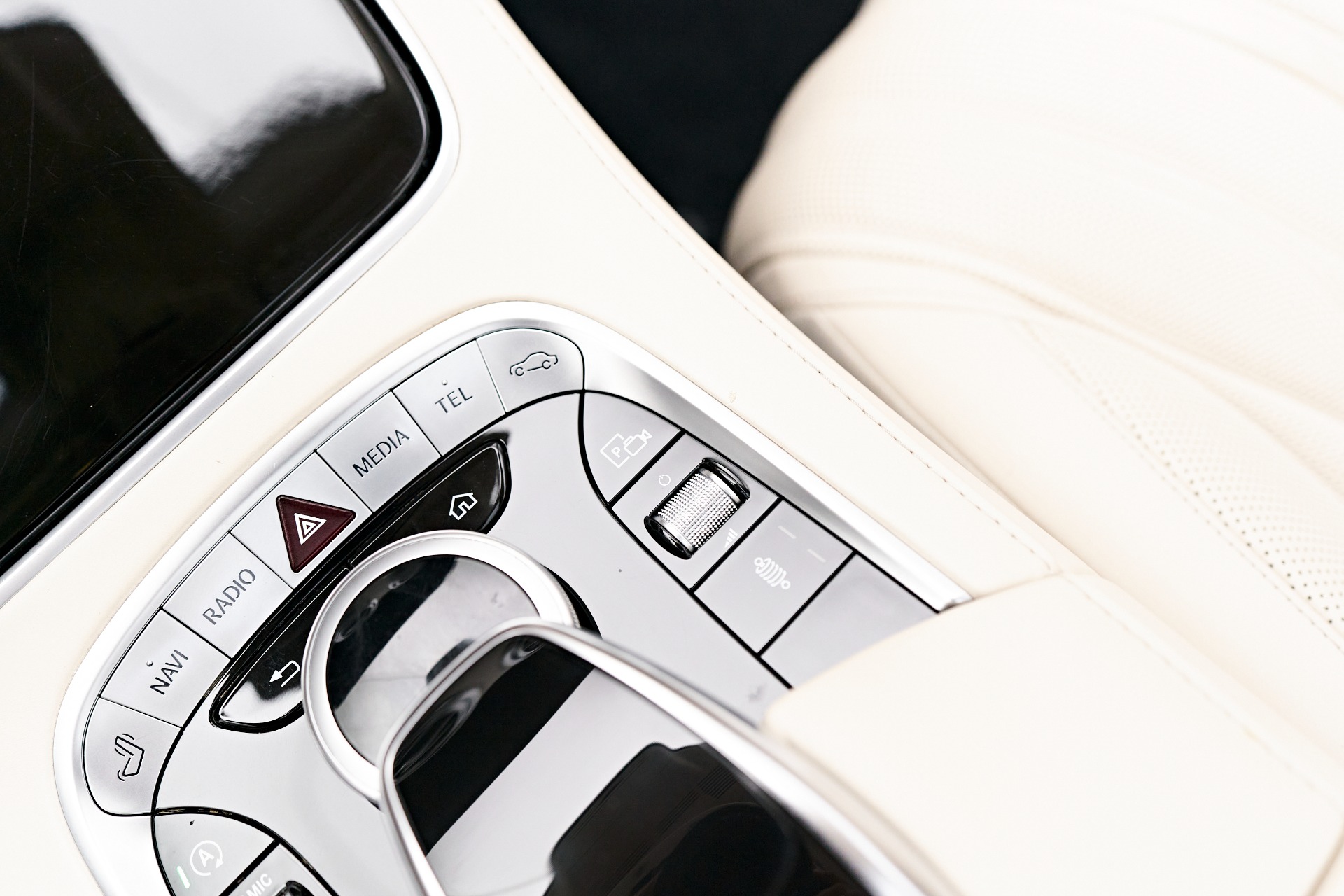 Rocker Panel Kit | MERCEDES BENZ MAYBACH S-CLASS 2018 Rocker Panel Kit | MERCEDES BENZ MAYBACH S-CLASS 2018