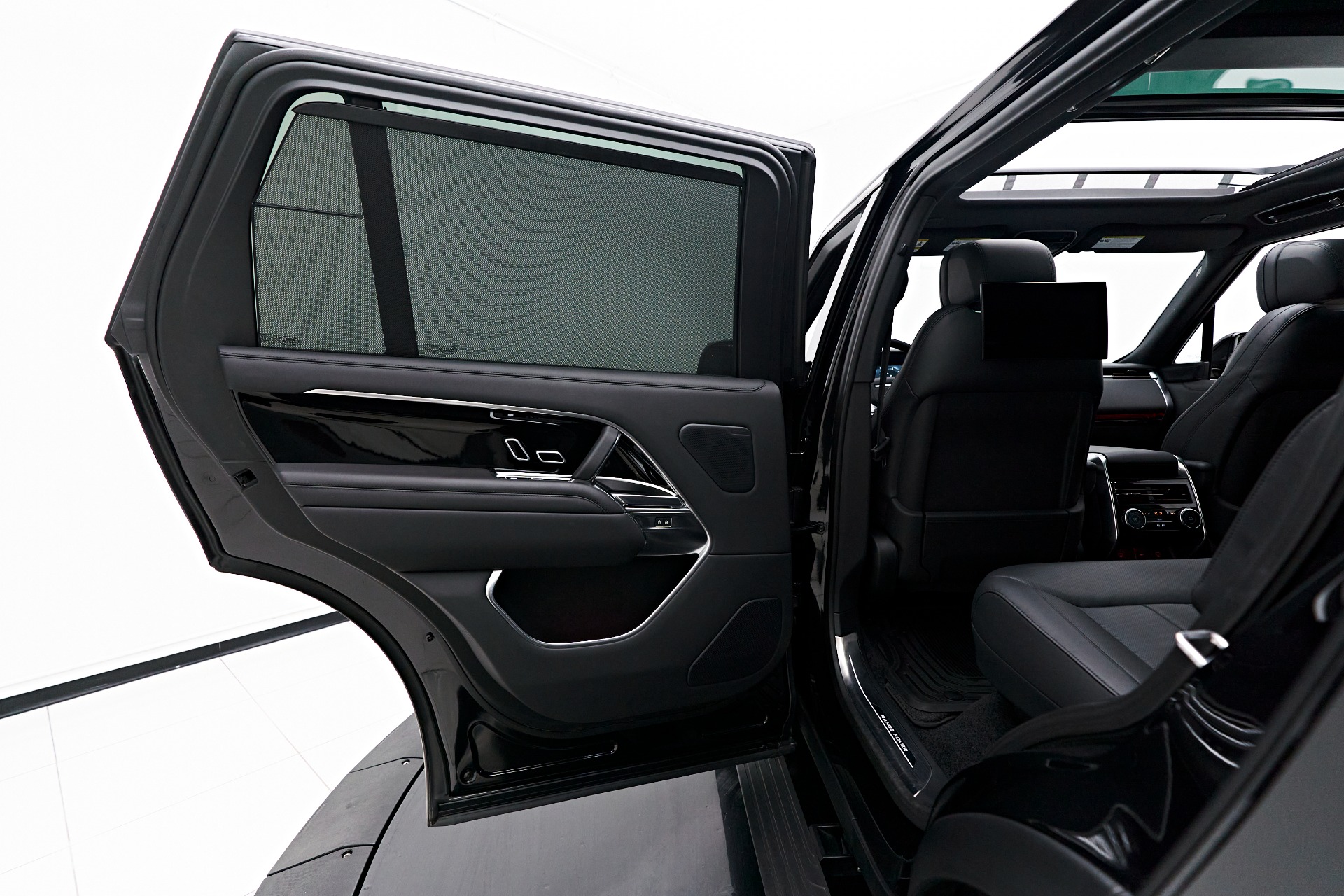 Used 2023 Land Rover Range Rover SE For Sale (Sold) | Lotus