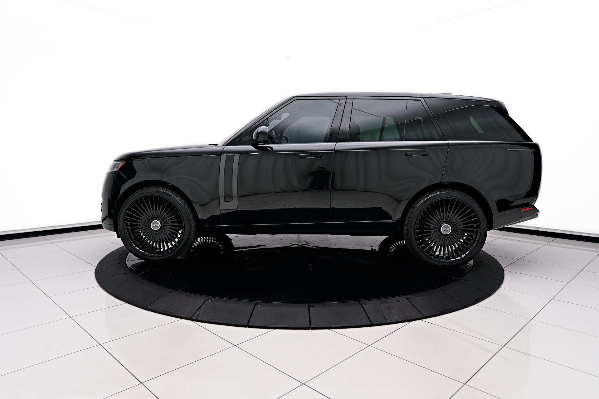 Used 2023 Land Rover Range Rover SE For Sale (Sold) | Lotus
