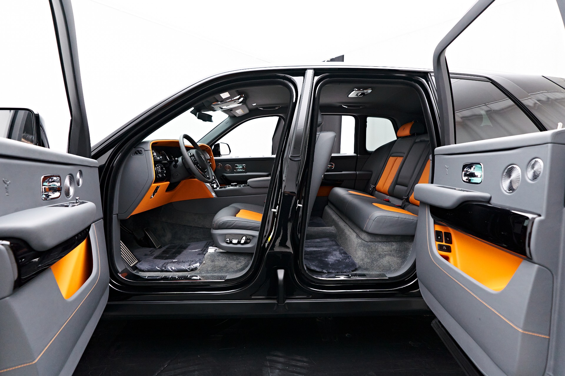 Used 2023 Rolls-Royce Cullinan Base For Sale (Sold) | Lotus