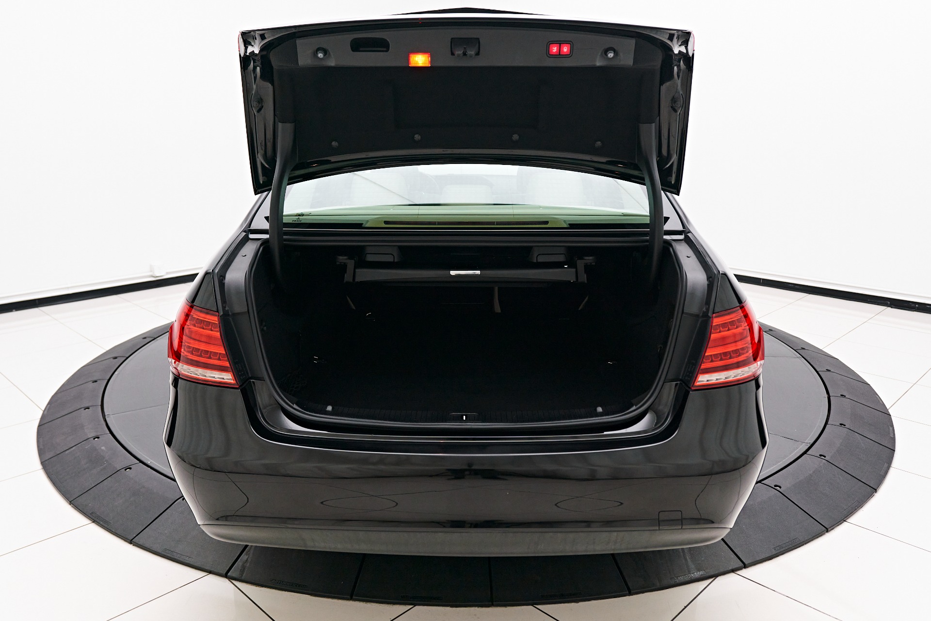 Trunk Ledge Kit | MERCEDES-BENZ E-CLASS SEDAN 250 SPORT 2016 Trunk Ledge Kit | MERCEDES-BENZ E-CLASS SEDAN 250 SPORT 2016