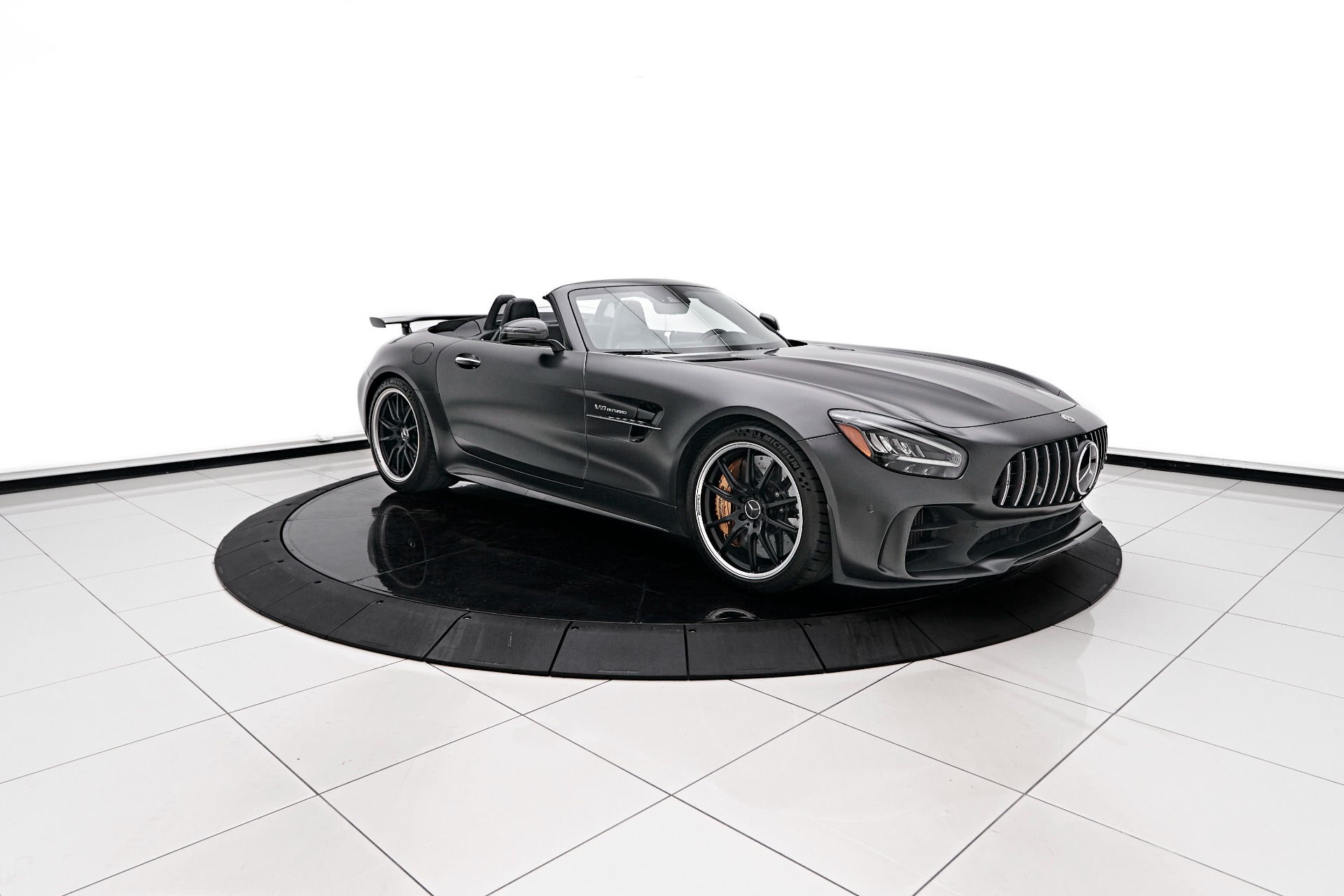 Mercedes Benz AMG GT Black series 1:18 Scale VIP Model