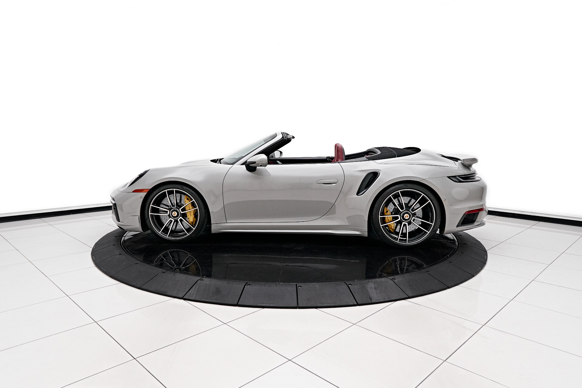 Tail Kit | PORSCHE 911 TURBO CABRIOLET 2019 Tail Kit | PORSCHE 911 TURBO CABRIOLET 2019
