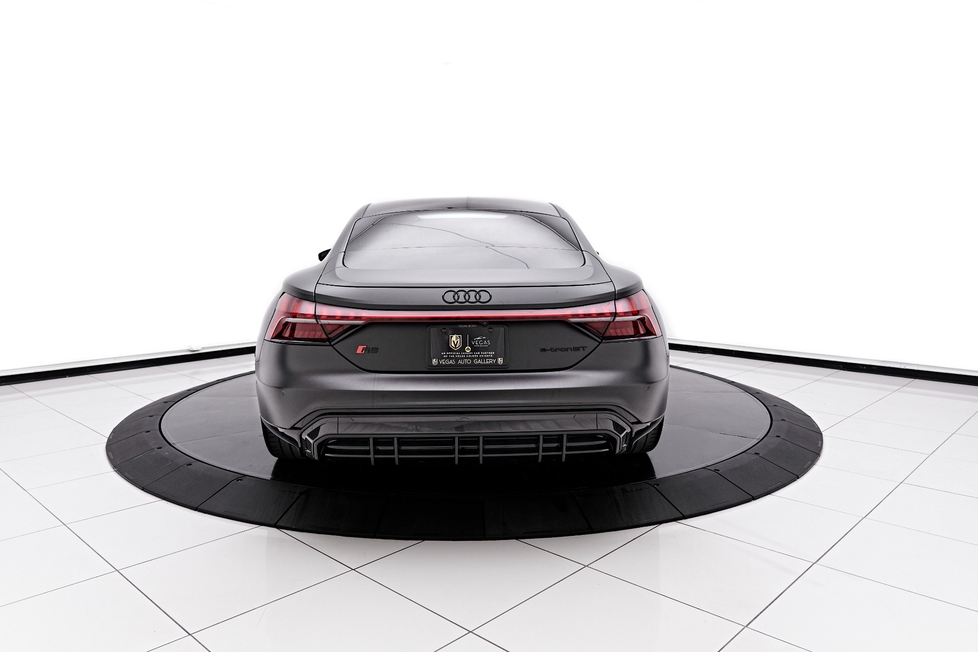 Trunk Ledge Kit | AUDI A7 SPORTBACK BASE 2022 Trunk Ledge Kit | AUDI A7 SPORTBACK BASE 2022