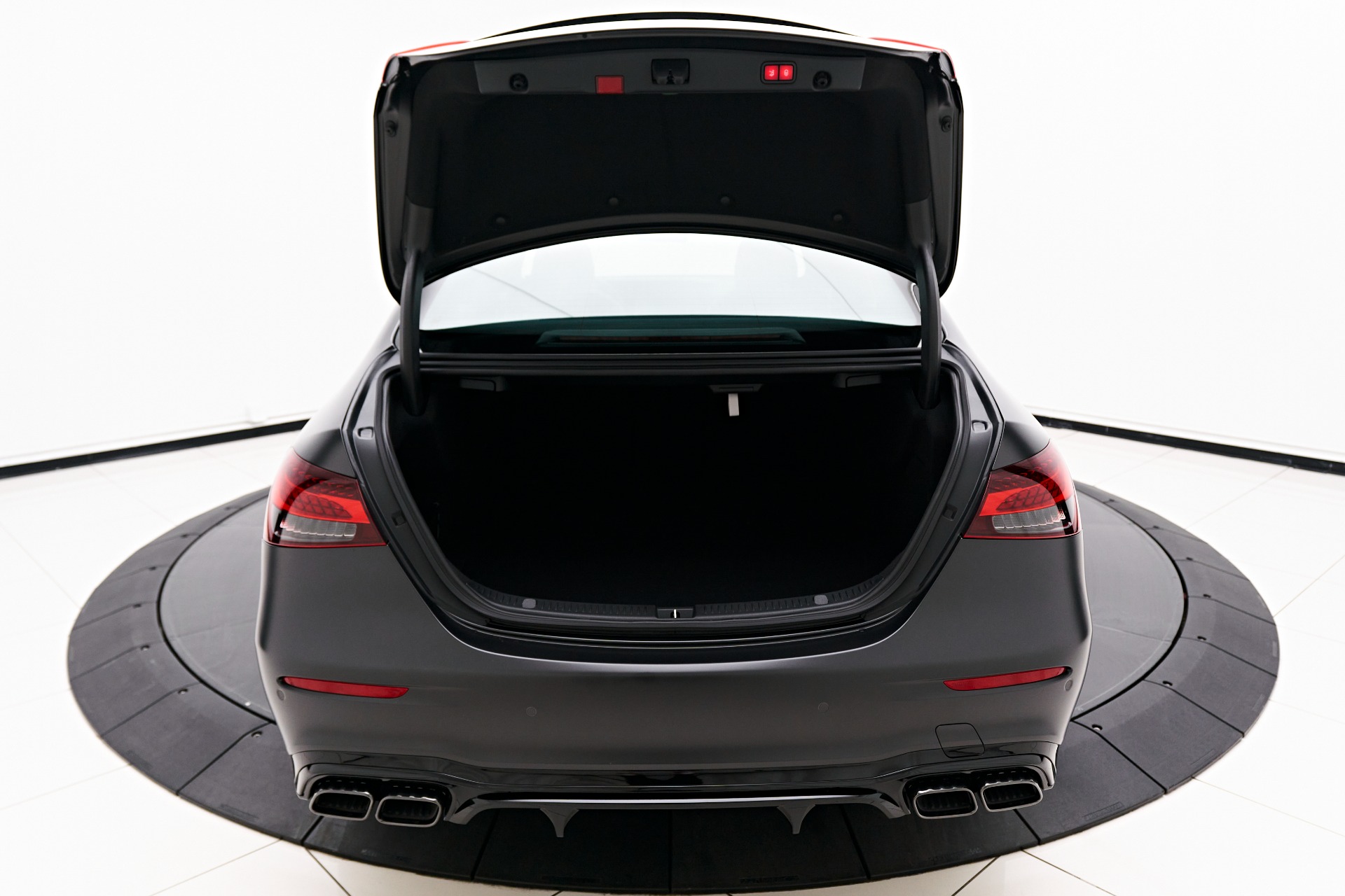 Trunk Ledge Kit | MERCEDES BENZ CLS COUPE AMG 53 2020 Trunk Ledge Kit | MERCEDES BENZ CLS COUPE AMG 53 2020