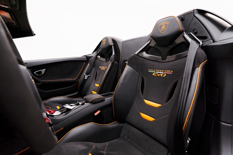 Used 2020 Lamborghini Huracan EVO Base for sale Sold at Lotus Las Vegas in Las Vegas NV 89118 3