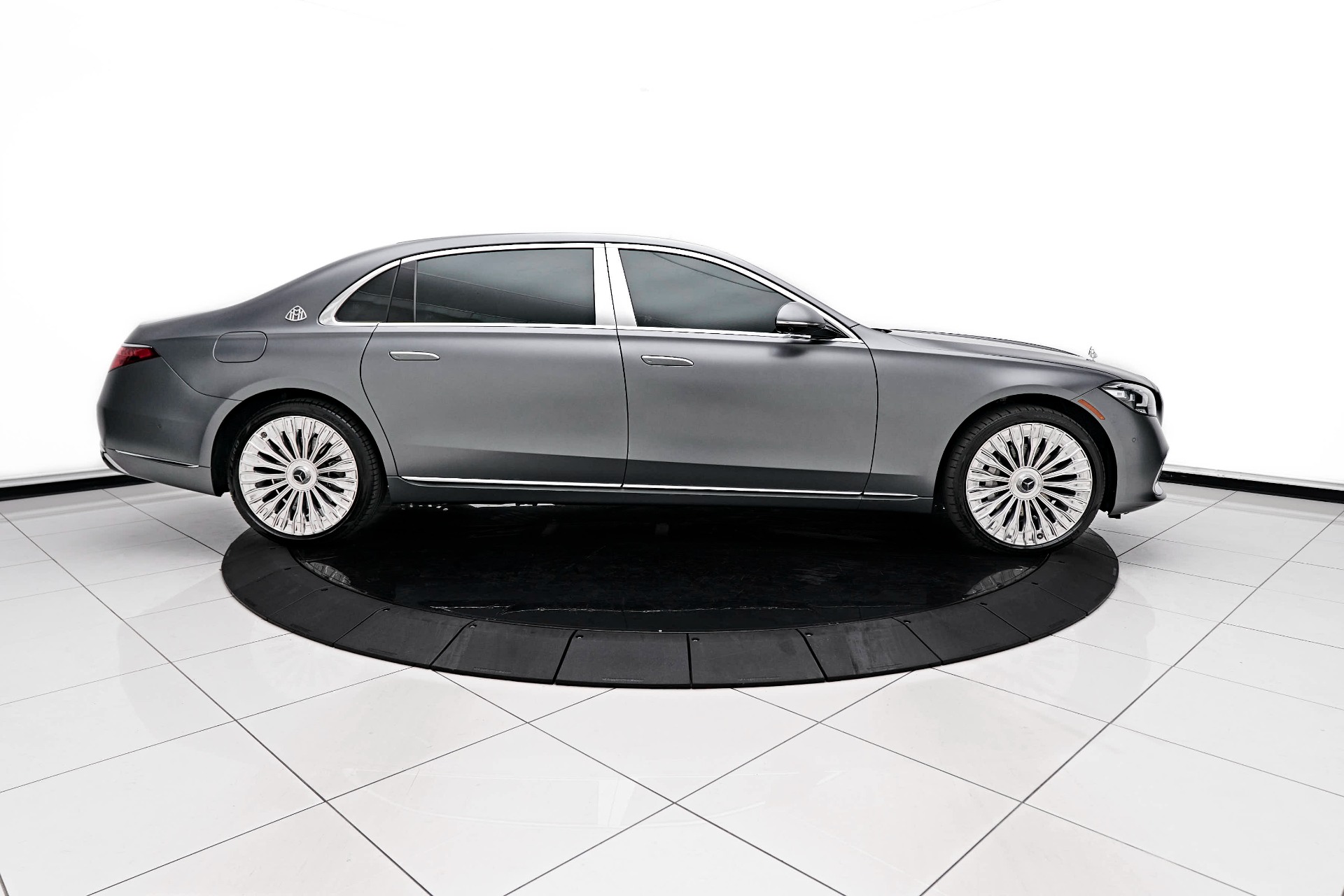 Right Side Kit | MERCEDES BENZ MAYBACH S-CLASS 2019 Right Side Kit | MERCEDES BENZ MAYBACH S-CLASS 2019