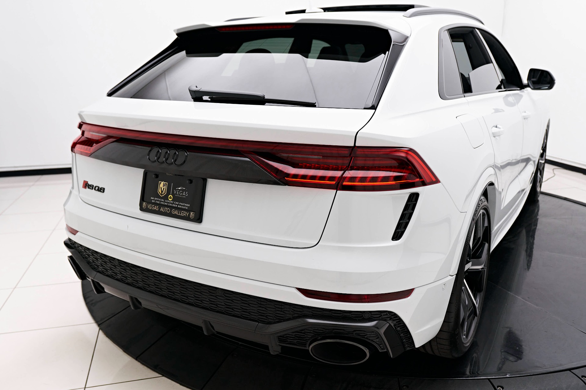 Left Side Kit |AUDI RS Q8 2023