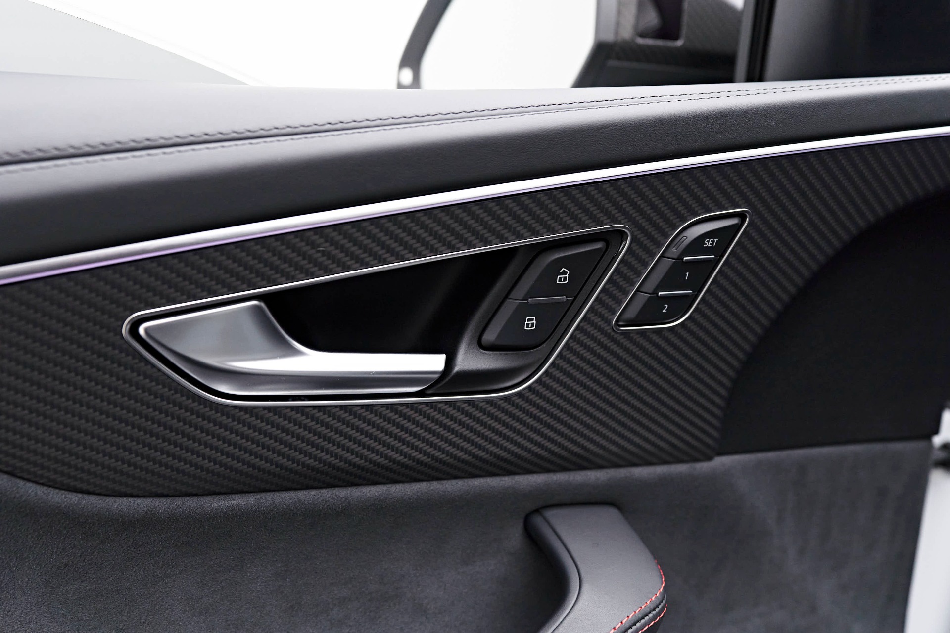 Door and Left Side Rear Fender Kit | AUDI A4 2023