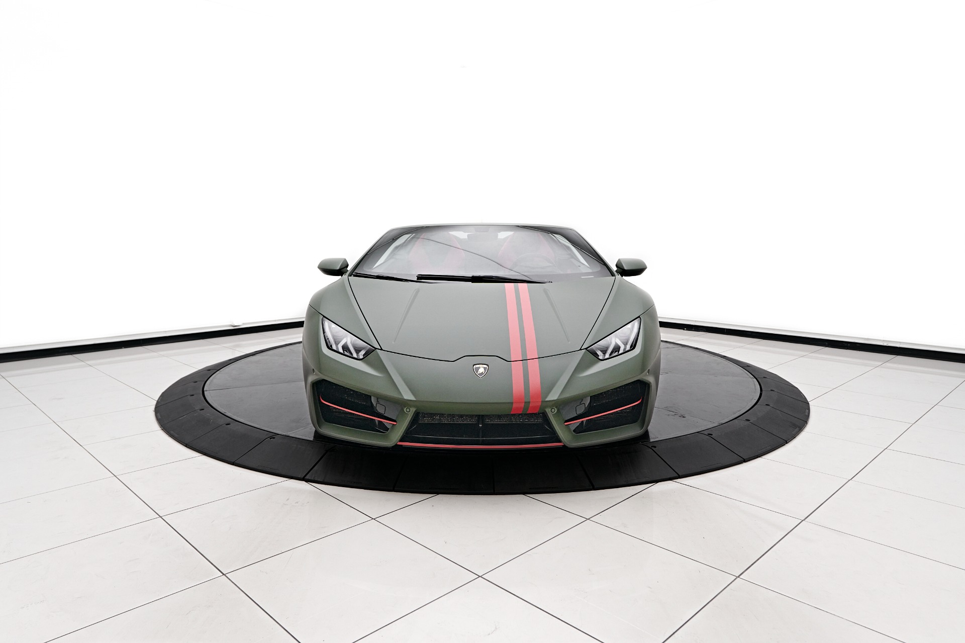 Used-2019-Lamborghini-Huracan-