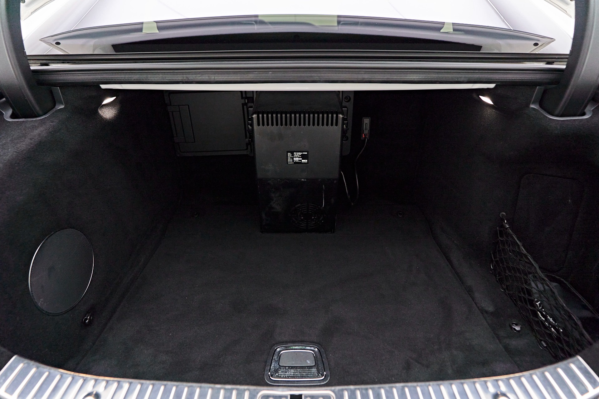 Trunk Ledge Kit | LINCOLN CONTINENTAL 2019 Trunk Ledge Kit | LINCOLN CONTINENTAL 2019