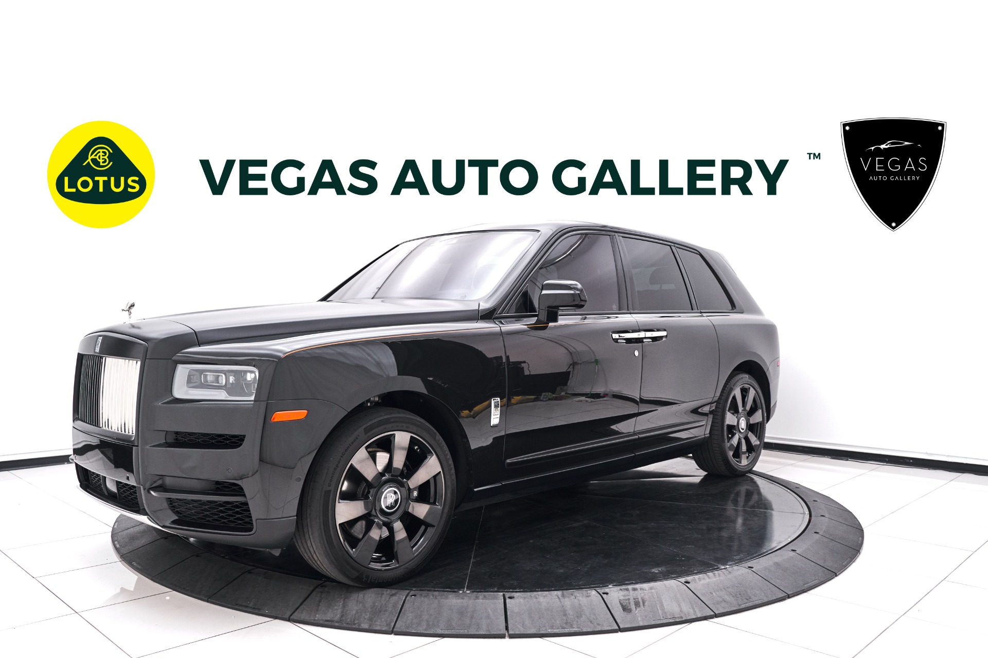 Chi tiết SUV siêu sang RollsRoyce Cullinan 2019 hoàn toàn mới