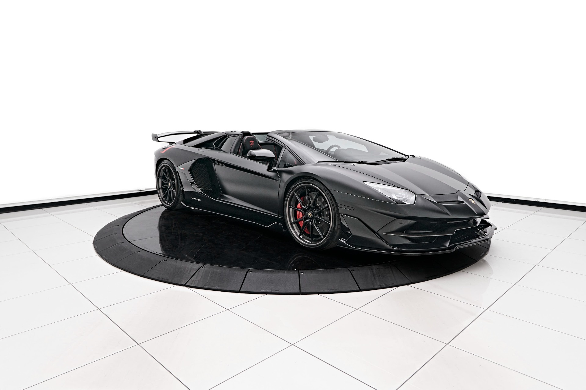 AVC JH 2025 ラグジュアリー 新品未開封ボックス Used 2020 Lamborghini Aventador SVJ Base For Sale (Sold