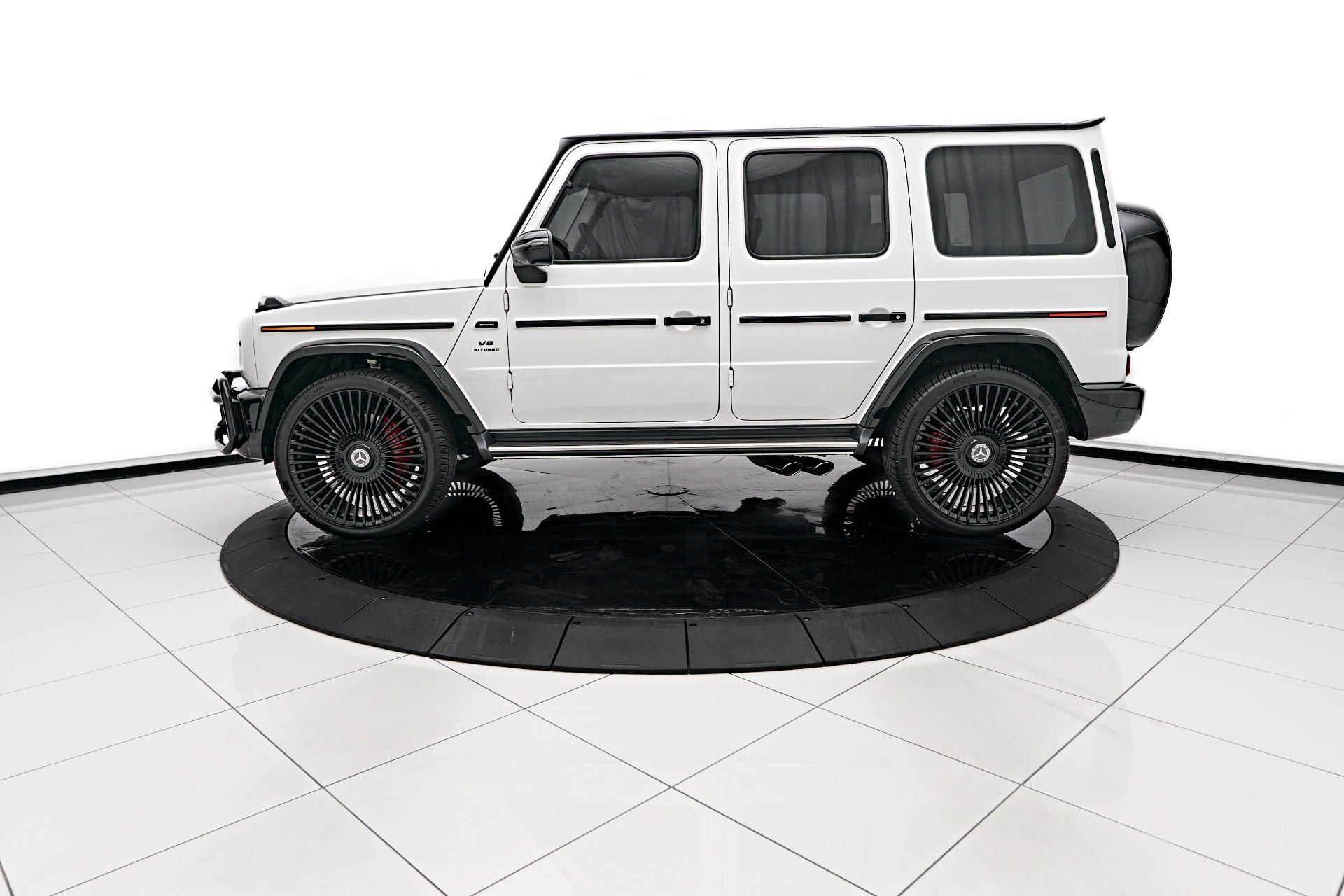 Mercedes G Class 2024 White