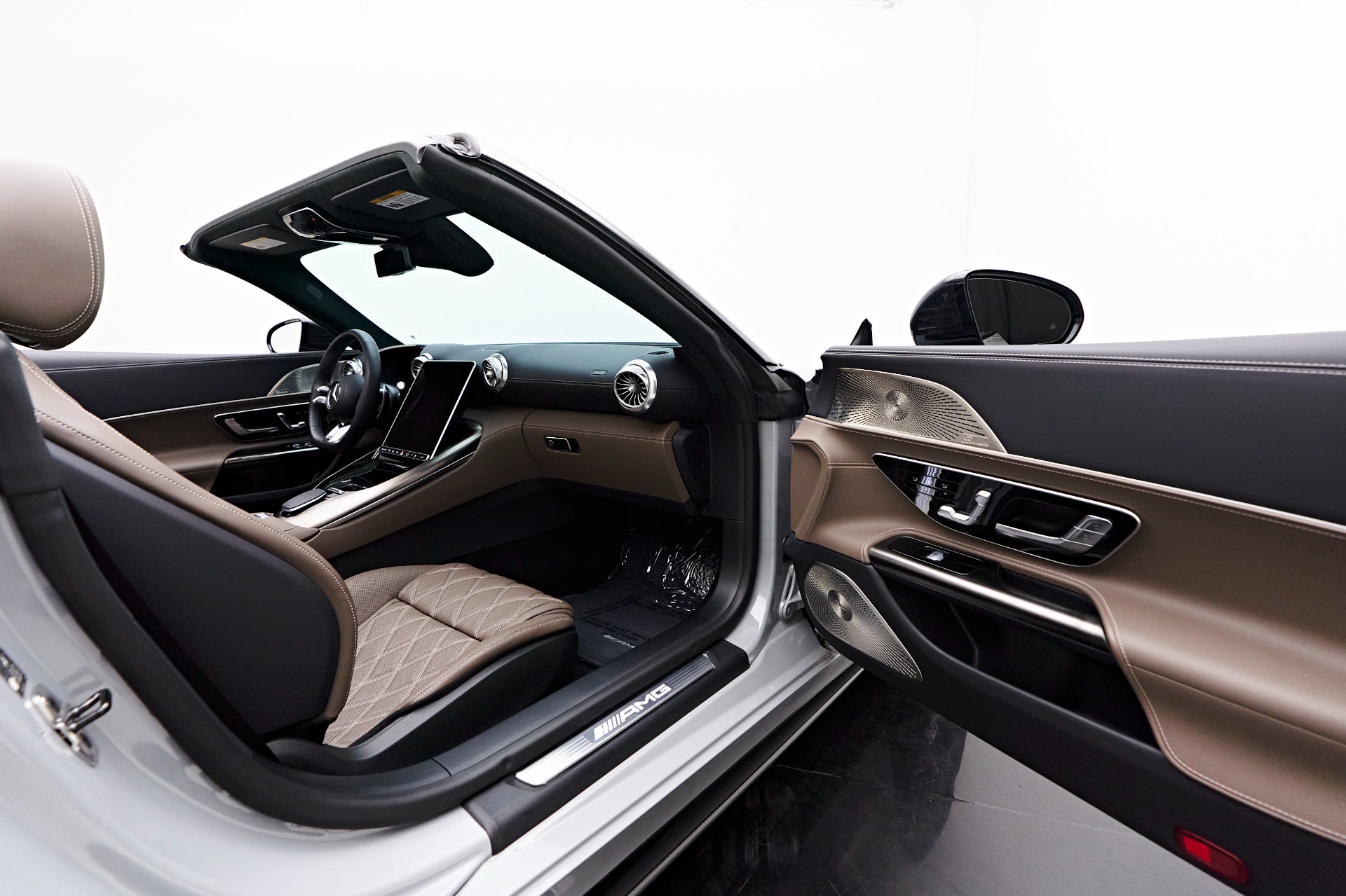Full Hood & Fender + Mirror Kit | MERCEDES BENZ C-CLASS AMG C43 CABRIOLET 2021 Full Hood & Fender + Mirror Kit | MERCEDES BENZ C-CLASS AMG C43 CABRIOLET 2021
