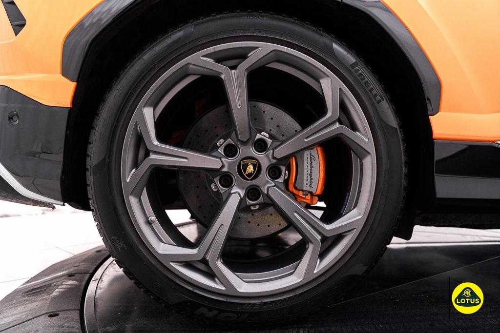 【メーカー包装済】 Used 2021 Lamborghini Urus Base For Sale (Sold) | Lotus Cars ビリヤード