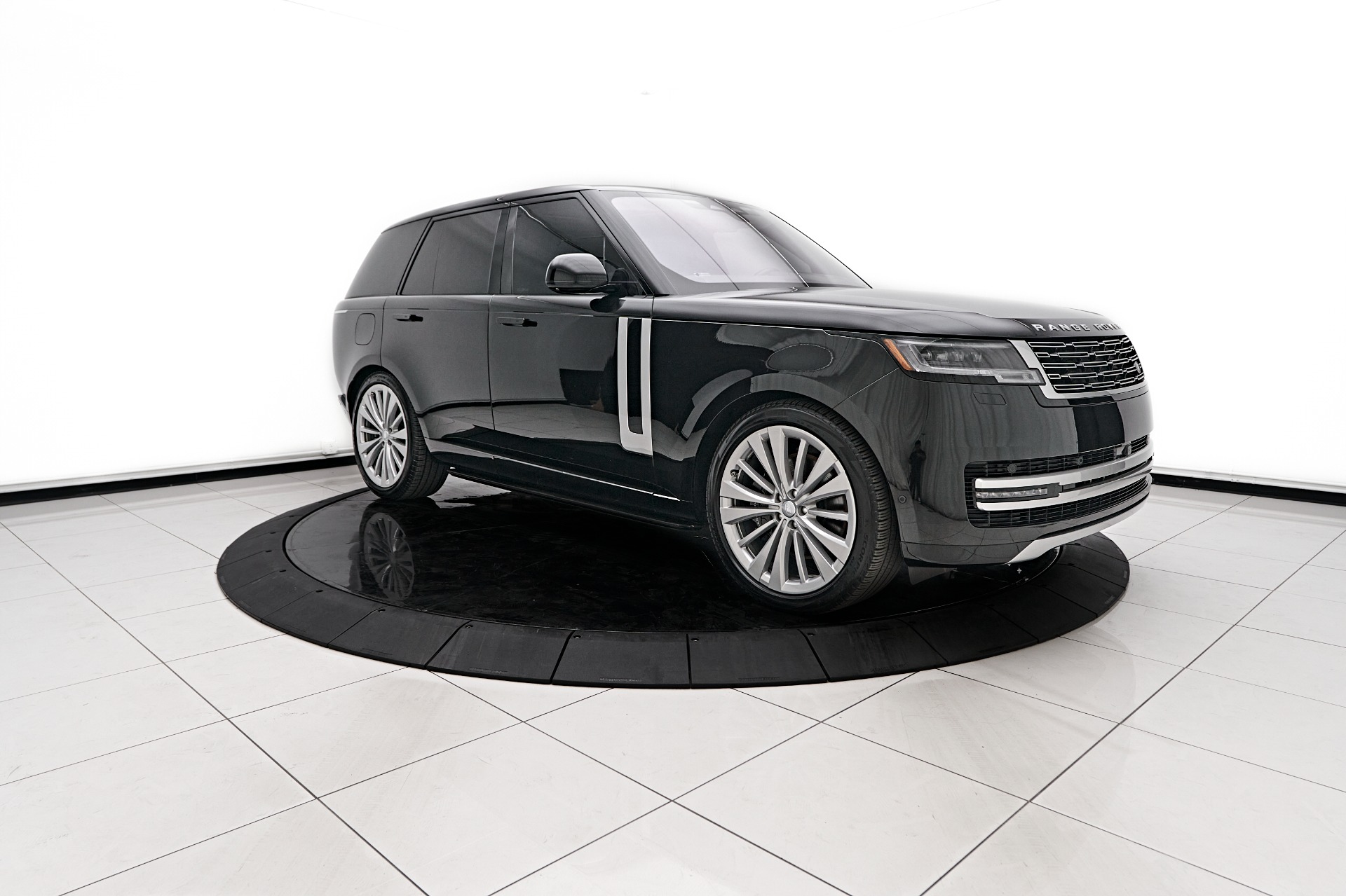 Used 2023 Land Rover Range Rover First Edition For Sale (Sold