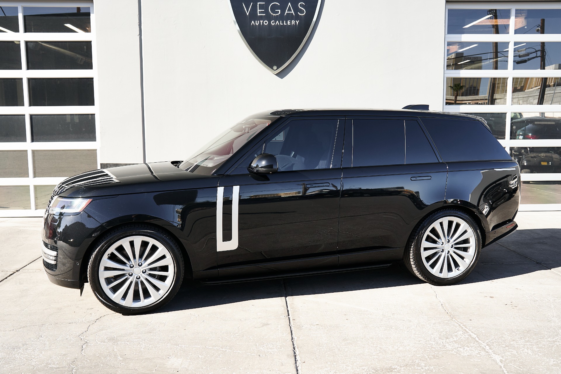 Used 2023 Land Rover Range Rover First Edition For Sale