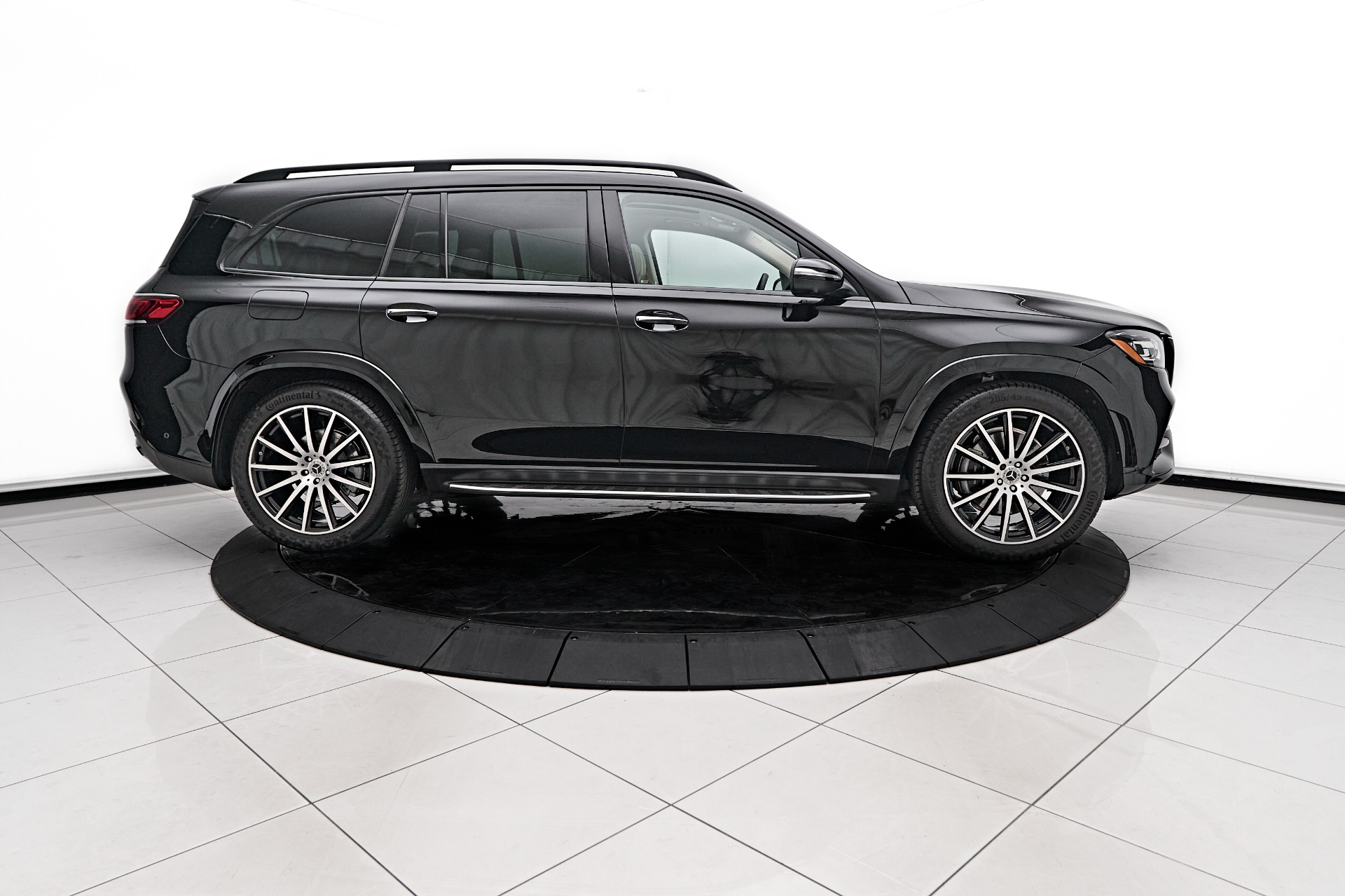 Mercedes Benz GLS450 Black