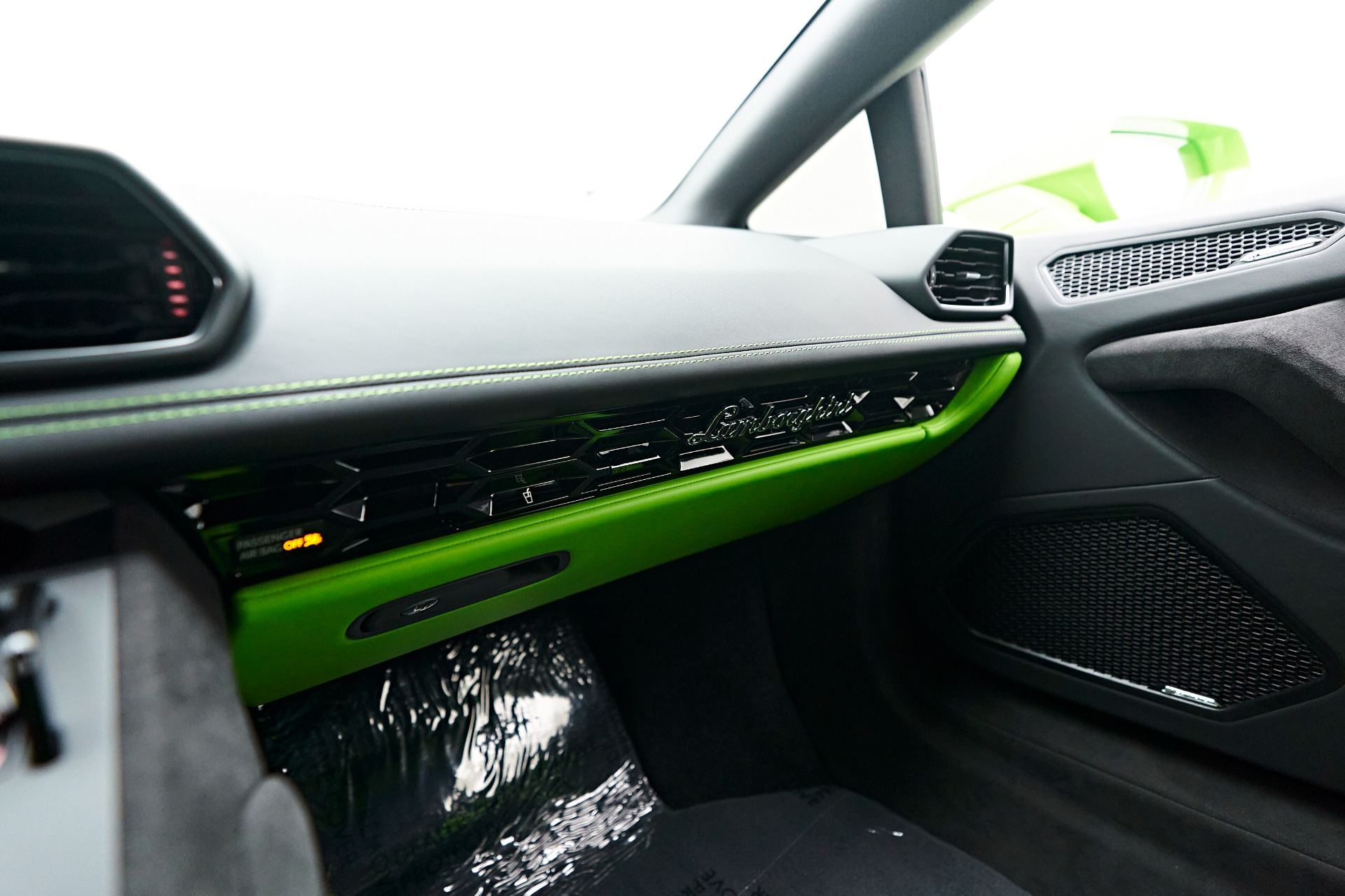 Used 2023 Lamborghini Huracan Tecnica Base For Sale (Sold