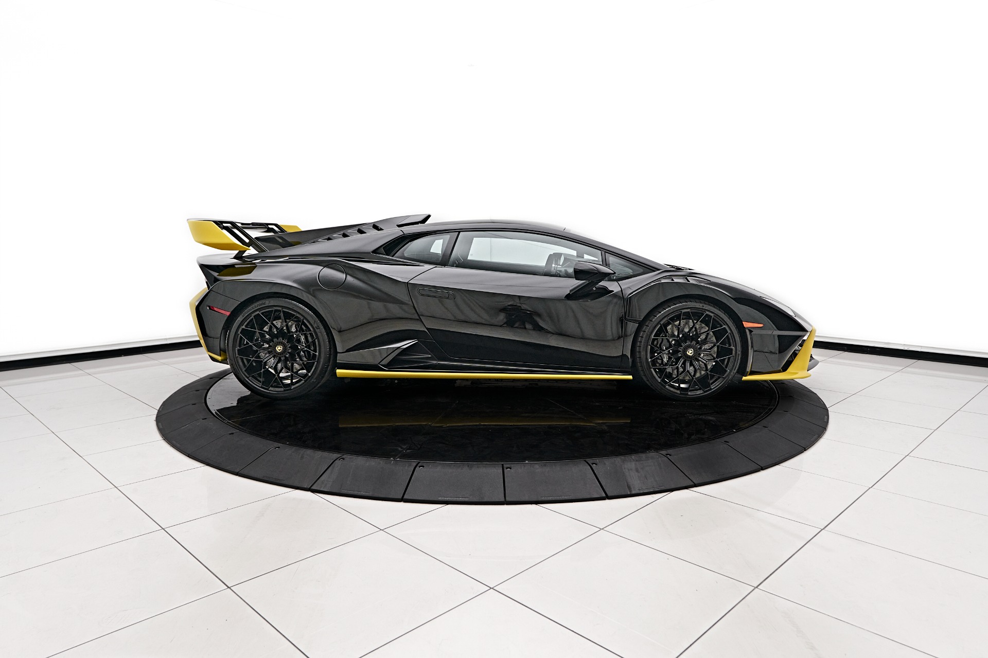 New 2024 Lamborghini Huracan Sterrato For Sale (Sold