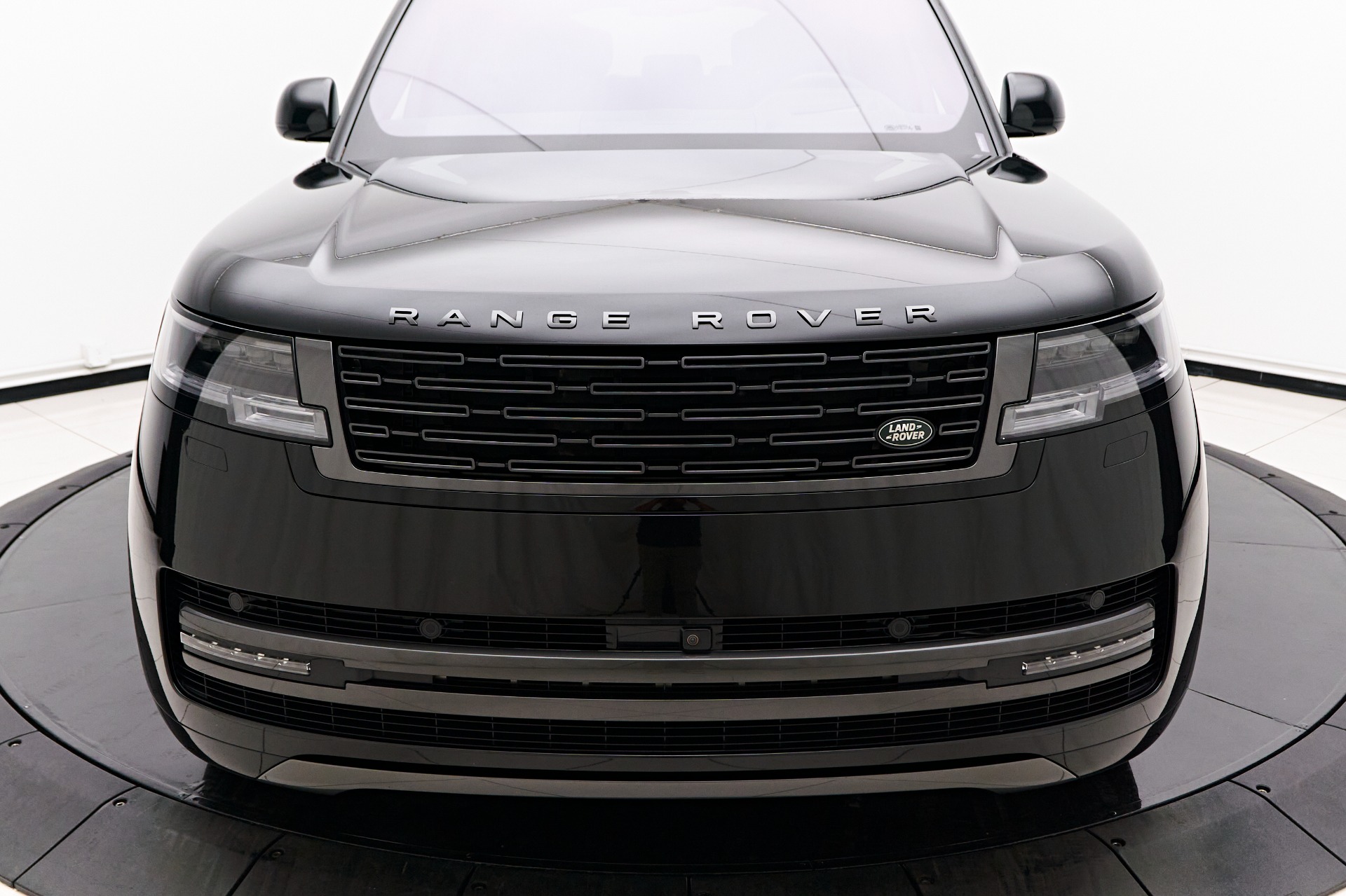 Headlamp and Fog Lamp Kit | LAND ROVER VELAR FIRST EDITION 2019 Headlamp and Fog Lamp Kit | LAND ROVER VELAR FIRST EDITION 2019