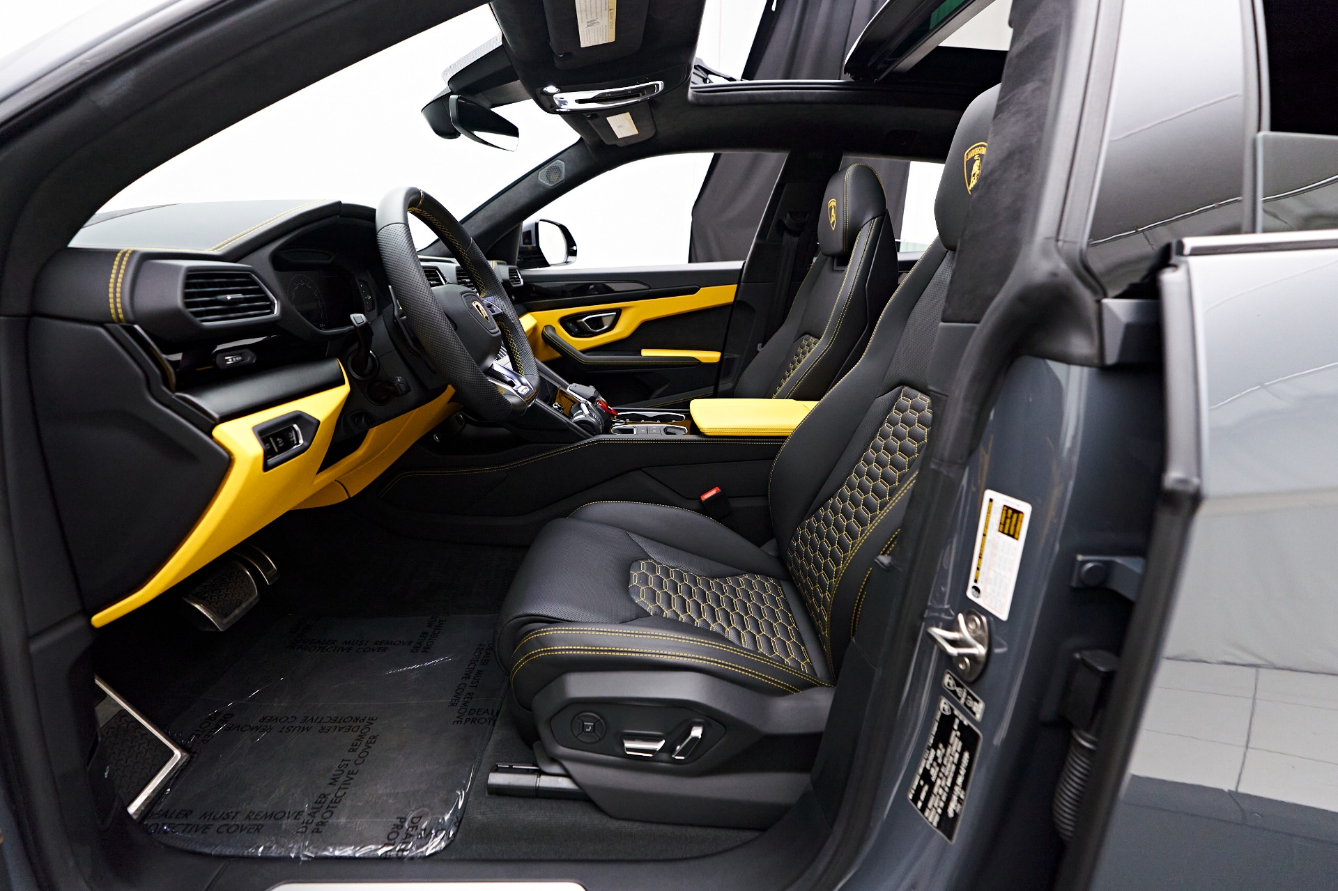 Used 2022 Lamborghini Urus Graphite Capsule For Sale (Sold) | Lotus Cars  Las Vegas Stock #VA21229