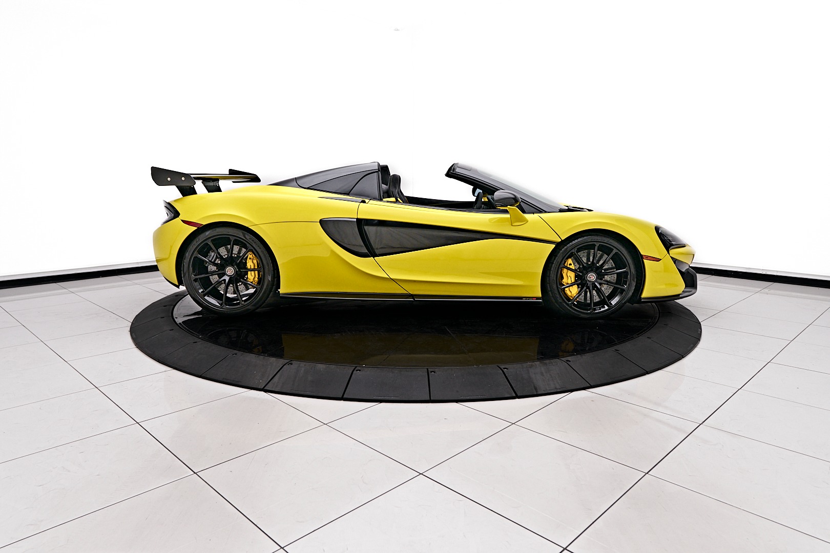 Used-2018-McLaren-570S-Base-