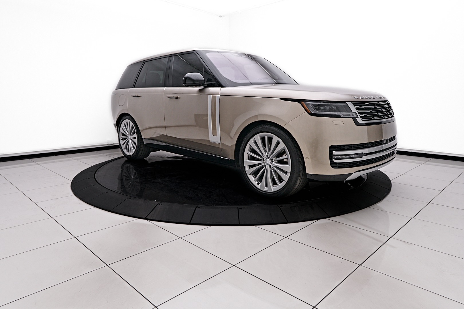 Used 2023 Land Rover Range Rover First Edition For Sale (Sold
