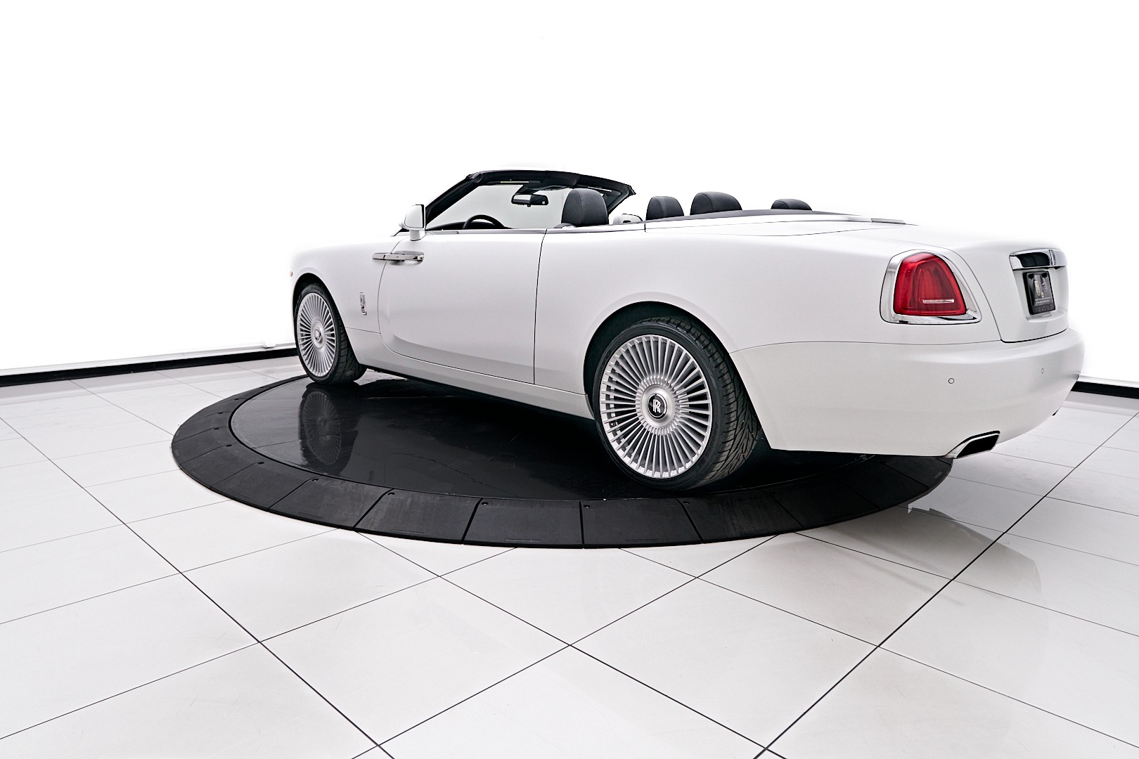 Used 2018 Rolls-Royce Dawn Base For Sale (Sold) | Lotus Las Vegas