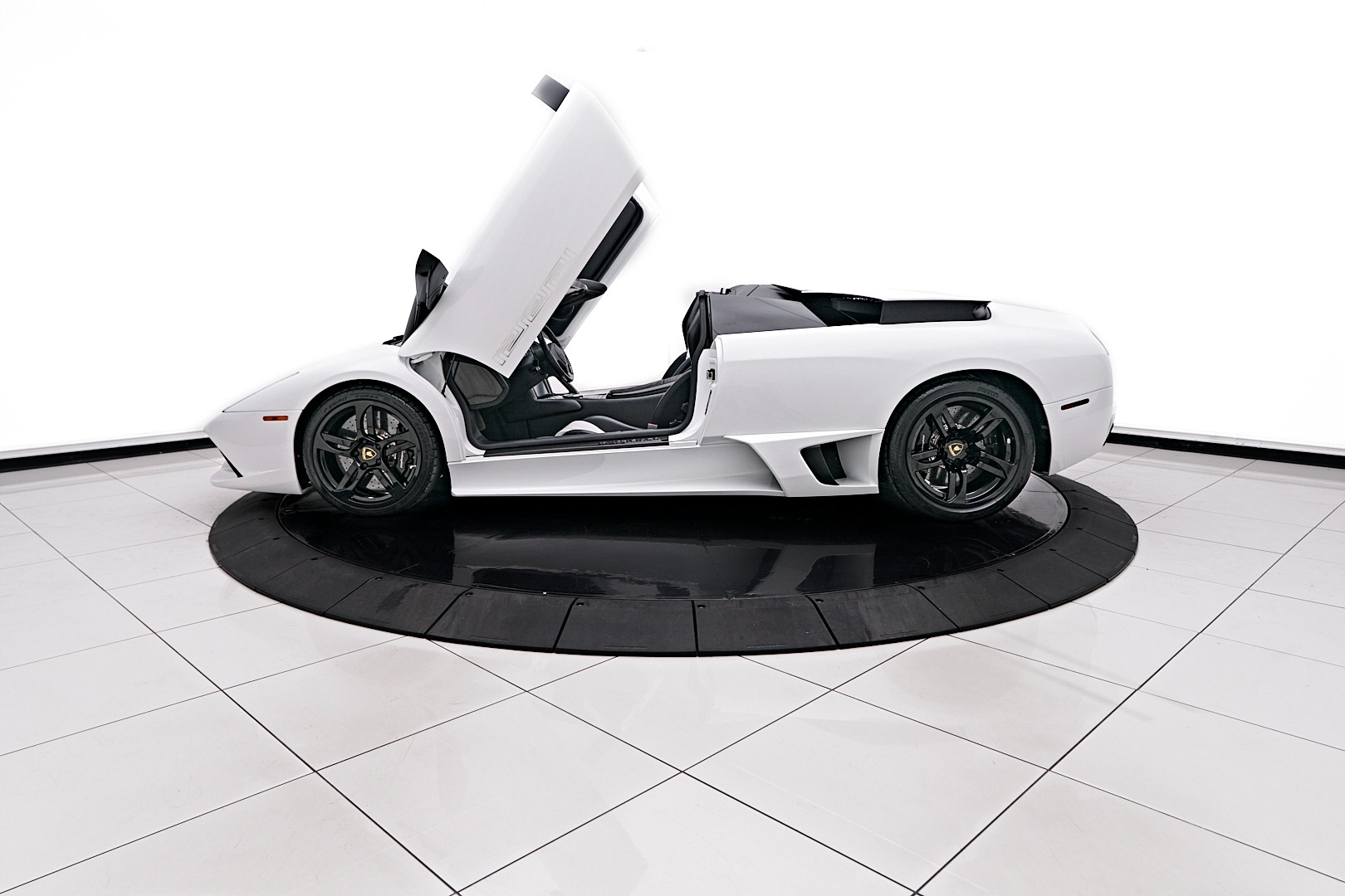 Used-2008-Lamborghini-