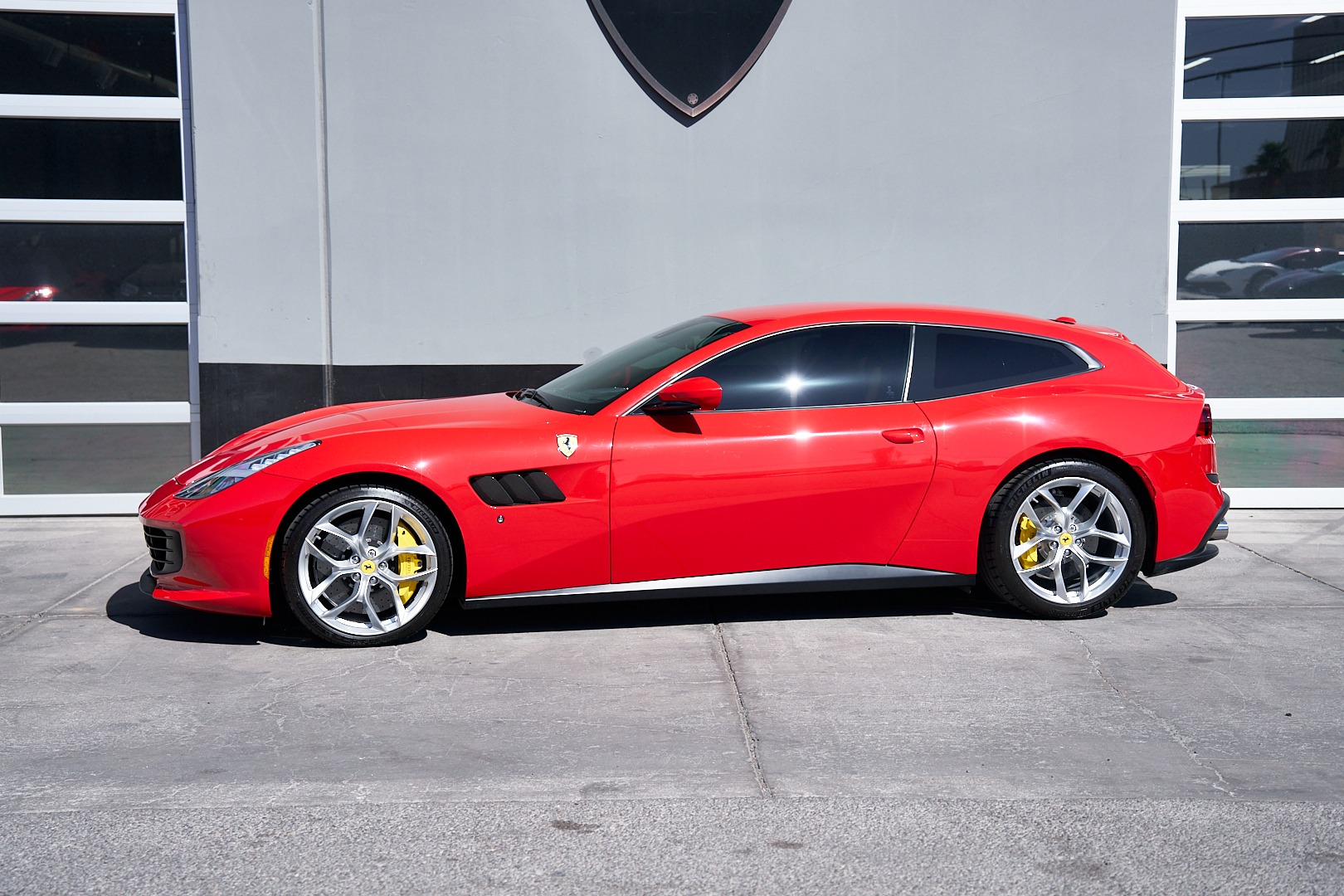 Used 2019 Ferrari GTC4Lusso T For Sale ($184,999) | Lotus