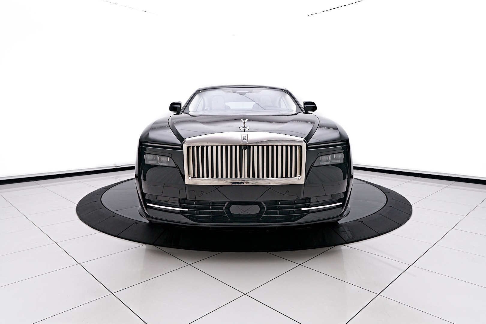 激安超安値 For Spectre Rolls-Royce 2024 Used Sale Cars Lotus | (Sold) シューズ・靴