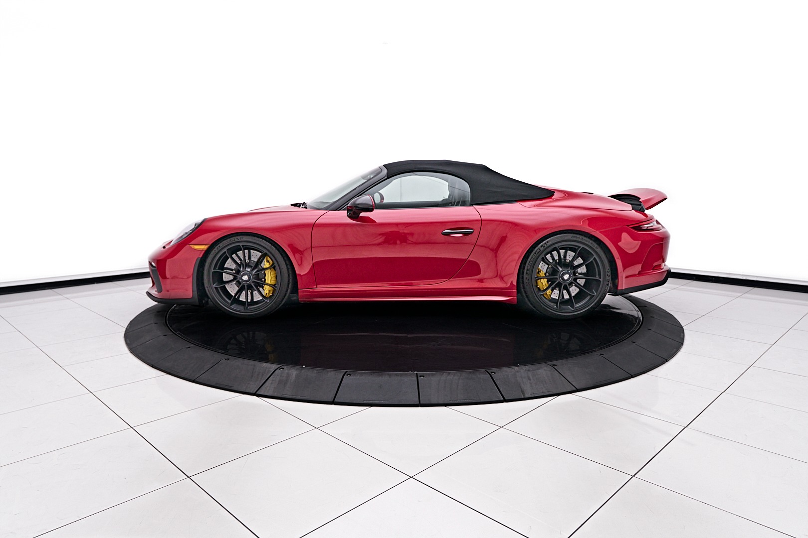 Standard Hood Fender & Mirrors | PORSCHE 911 CARRERA 4 GTS CABRIOLET 2019 Standard Hood Fender & Mirrors | PORSCHE 911 CARRERA 4 GTS CABRIOLET 2019
