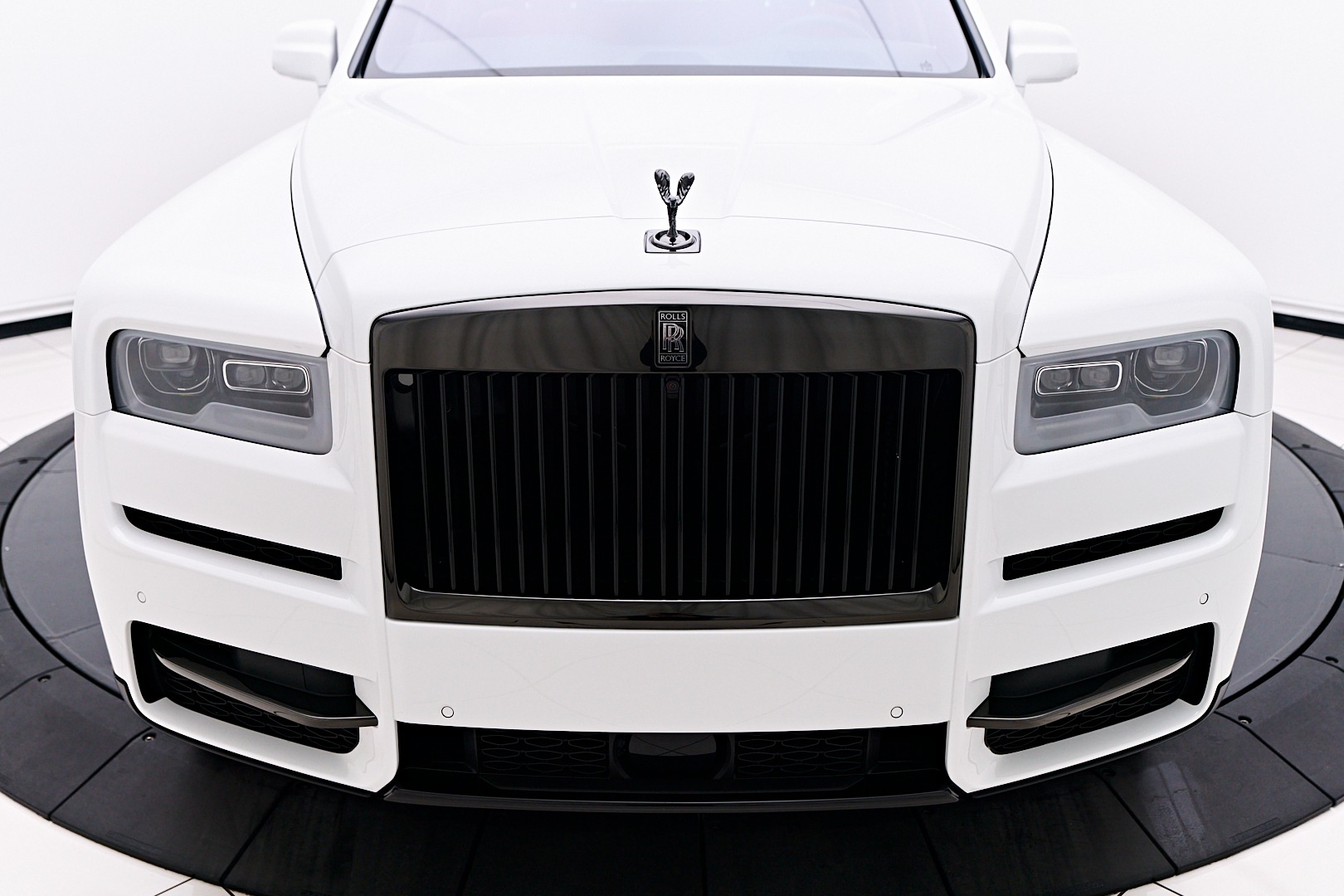 2025-25 秋冬新作  ハイブランドの Used 2021 Rolls-Royce Cullinan BLACK BADGE For Sale (Sold 自転車本体