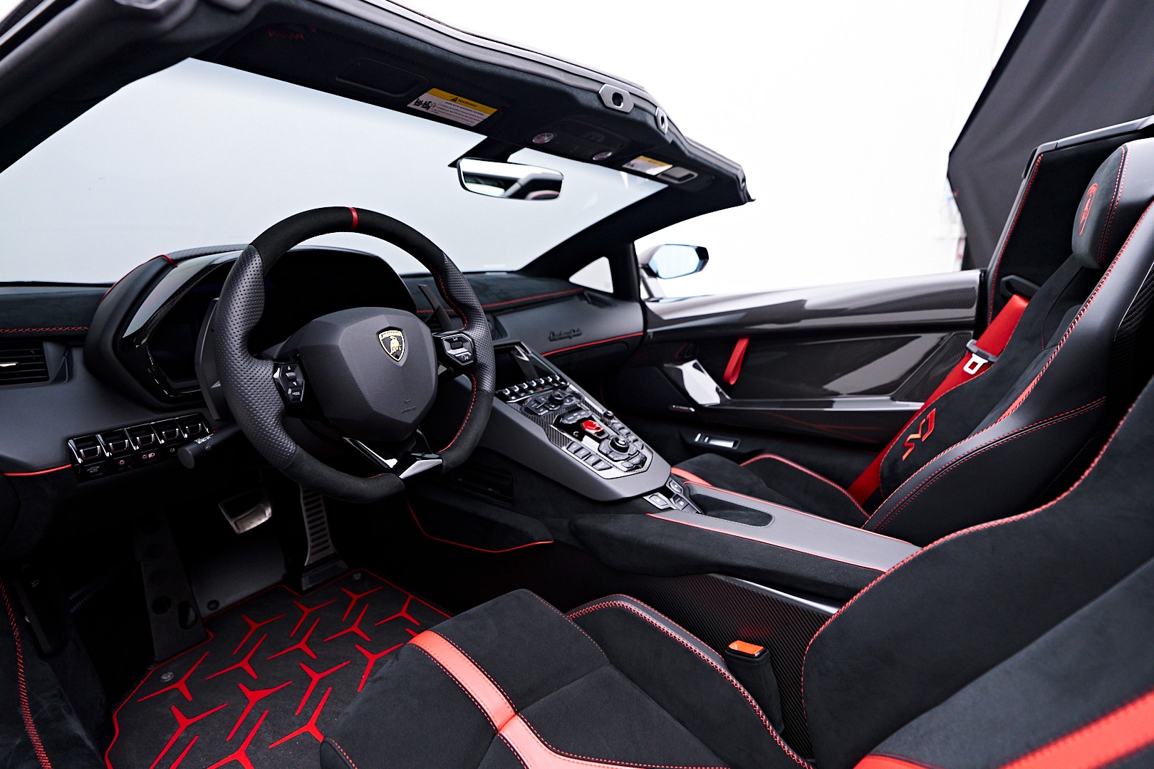 アクセサリー Form Follows Function:  of the Supercar Lamborghini - Form Function Fitment