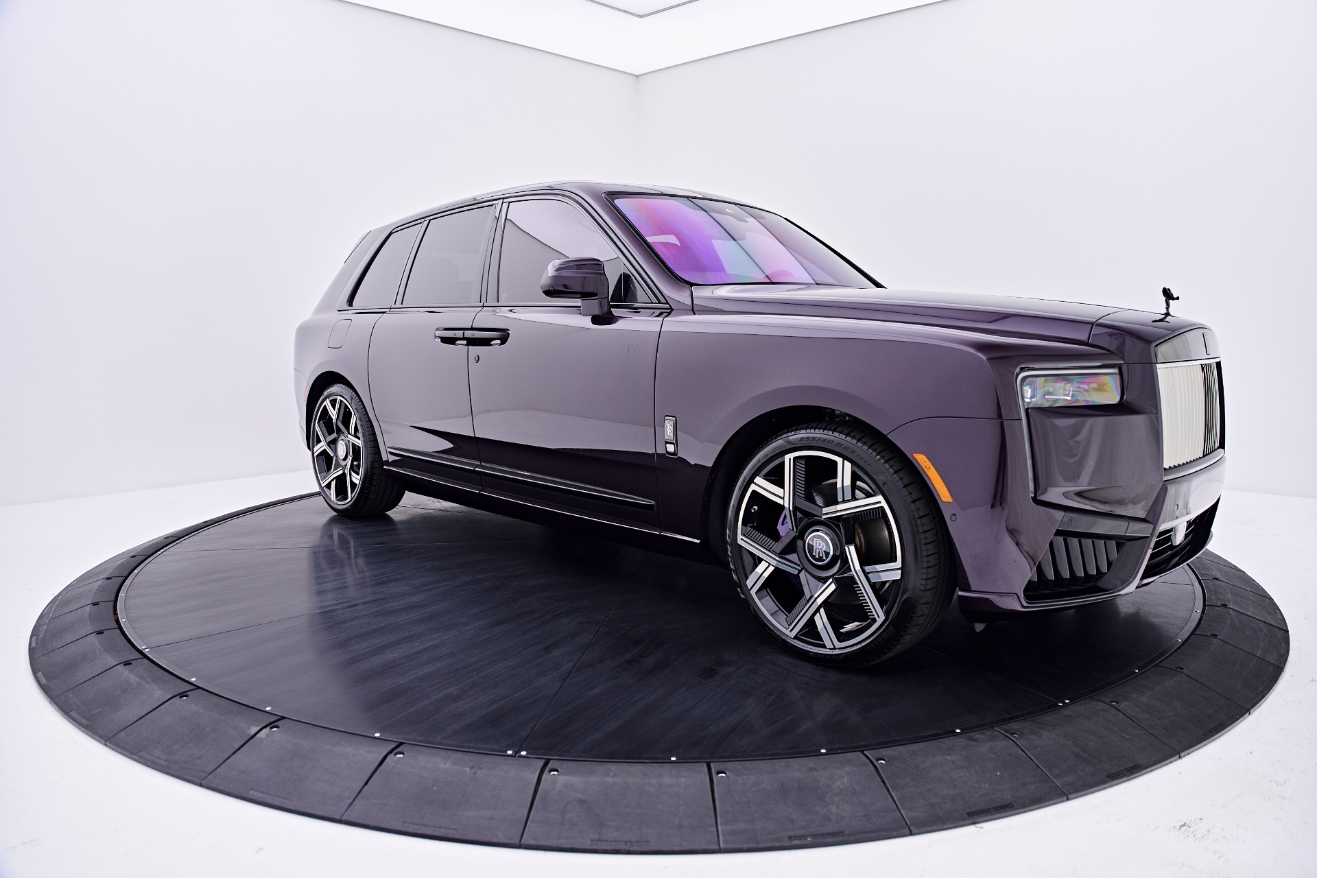 2025 Rolls-Royce Cullinan Black Badge - Photo 17