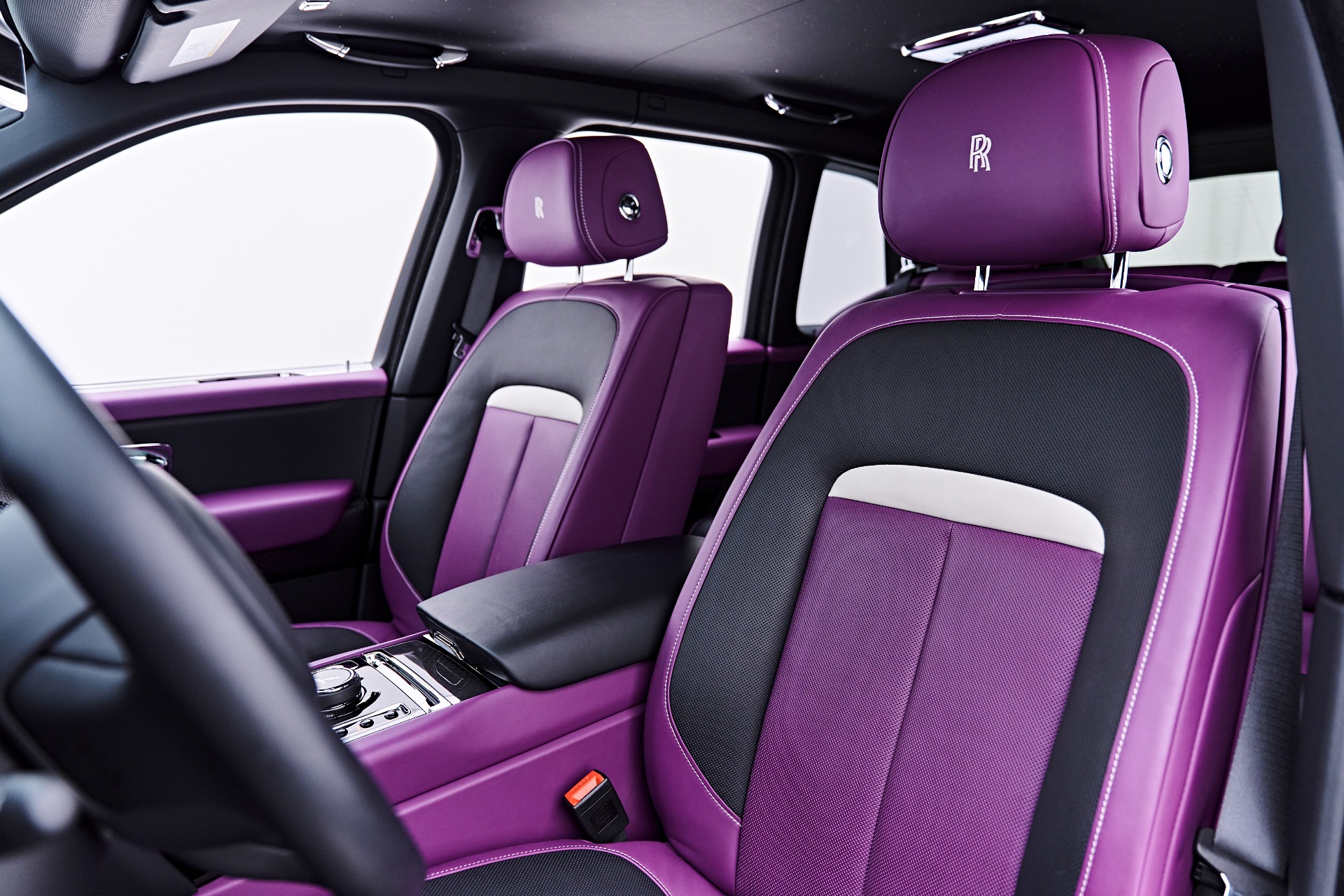 2025 Rolls-Royce Cullinan Black Badge - Photo 57
