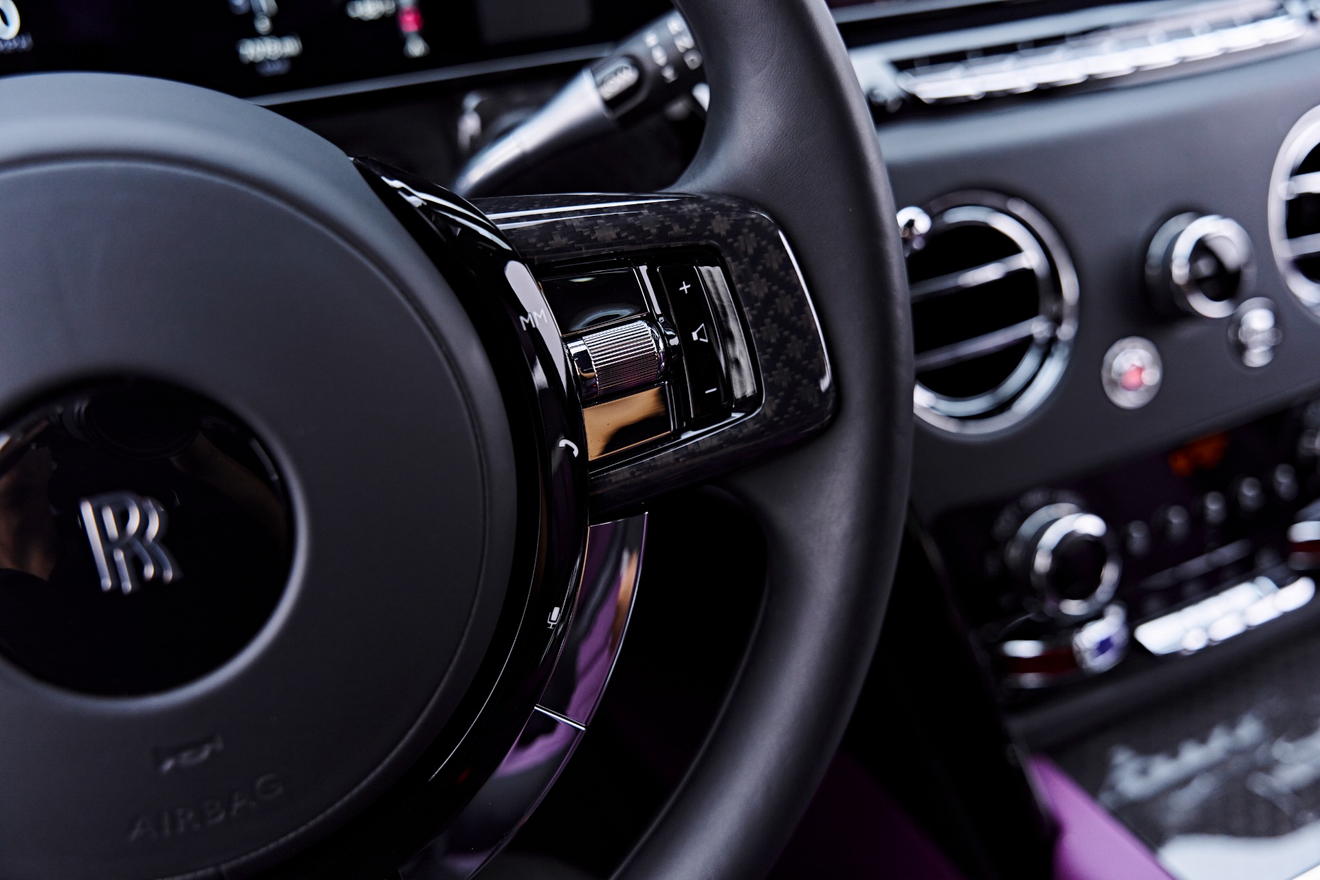 2025 Rolls-Royce Cullinan Black Badge - Photo 70