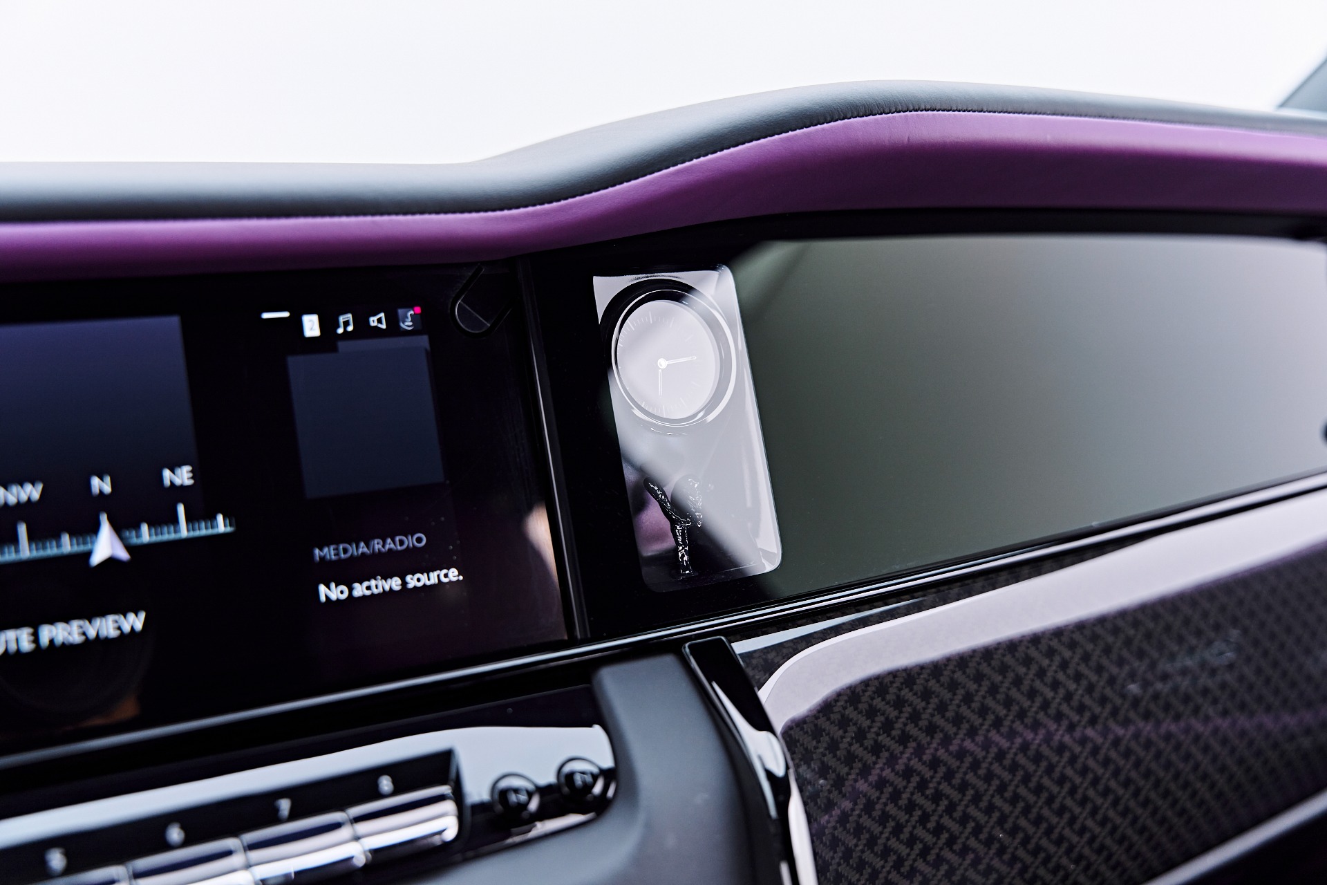 2025 Rolls-Royce Cullinan Black Badge - Photo 89